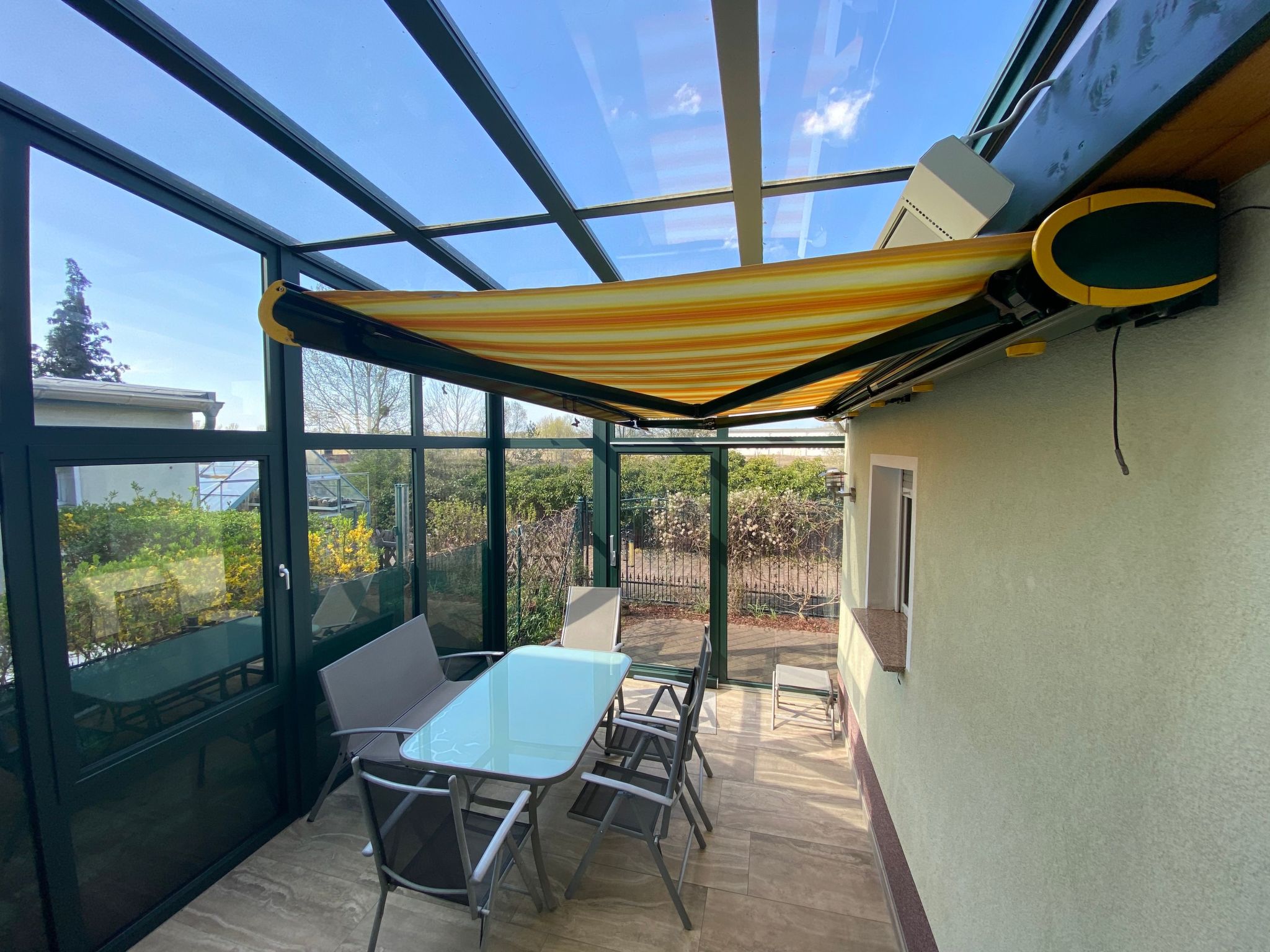 Das MEGAWATThaus-Image-tags.info