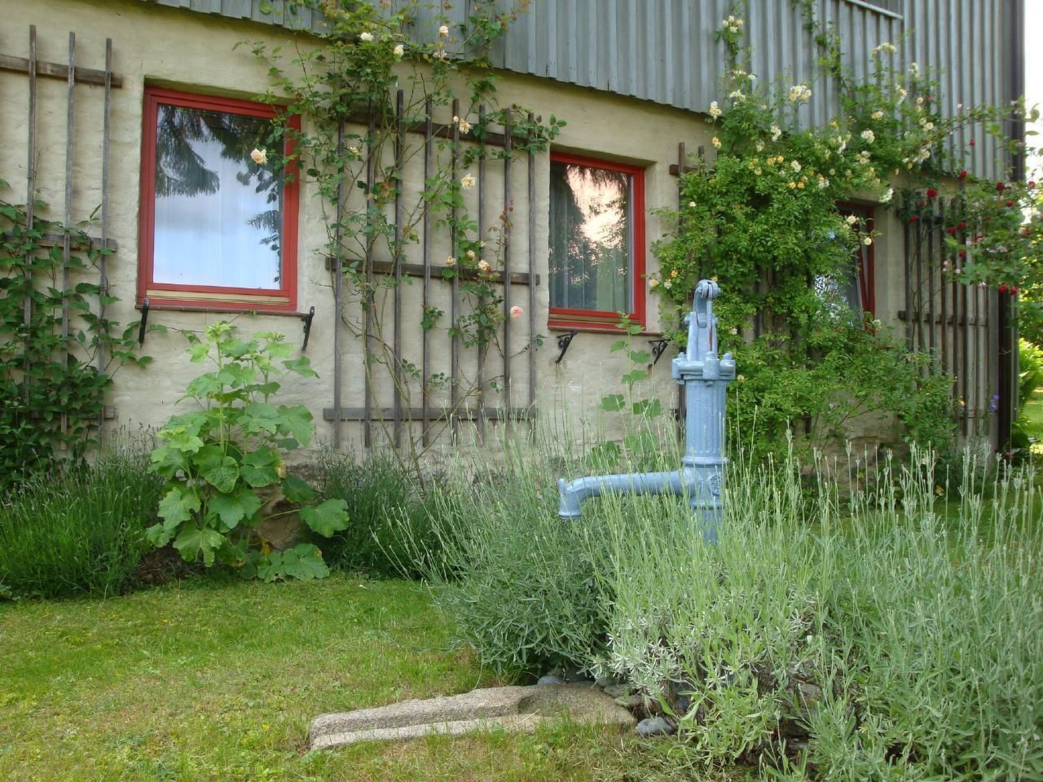 Landlust, Stadtnah -  Fewo im ehemaligem Bauernhaus mit Sauna, Kaminofen und gr-Drinnen