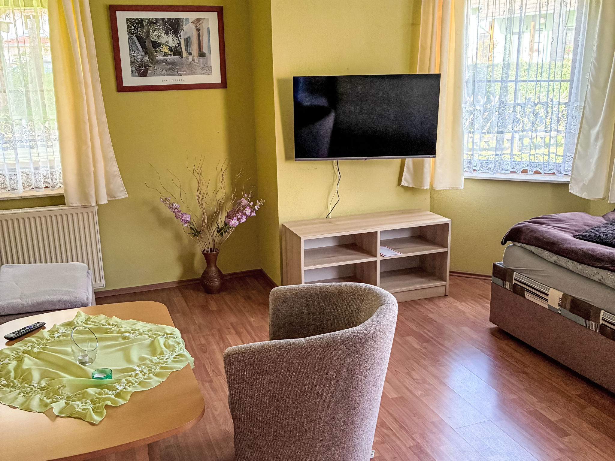 Wohnung in Heeselicht mit Grill und Terrasse