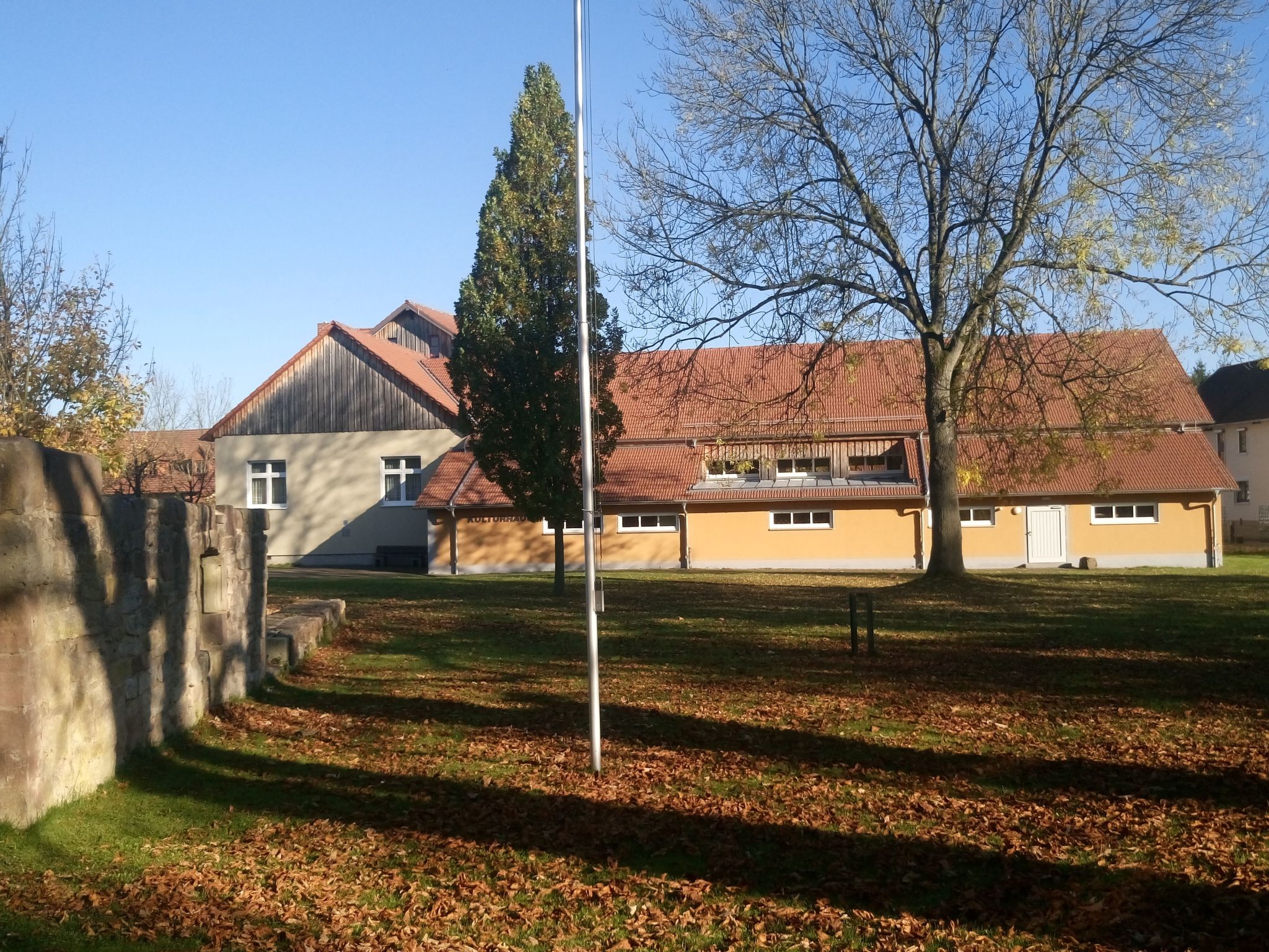 Alte Apotheke-Draußen