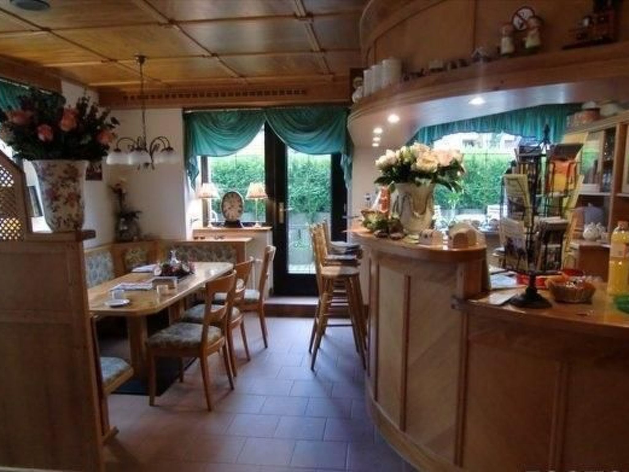 Vakantiehuis "Haus Talschänke" met terras-Binnen