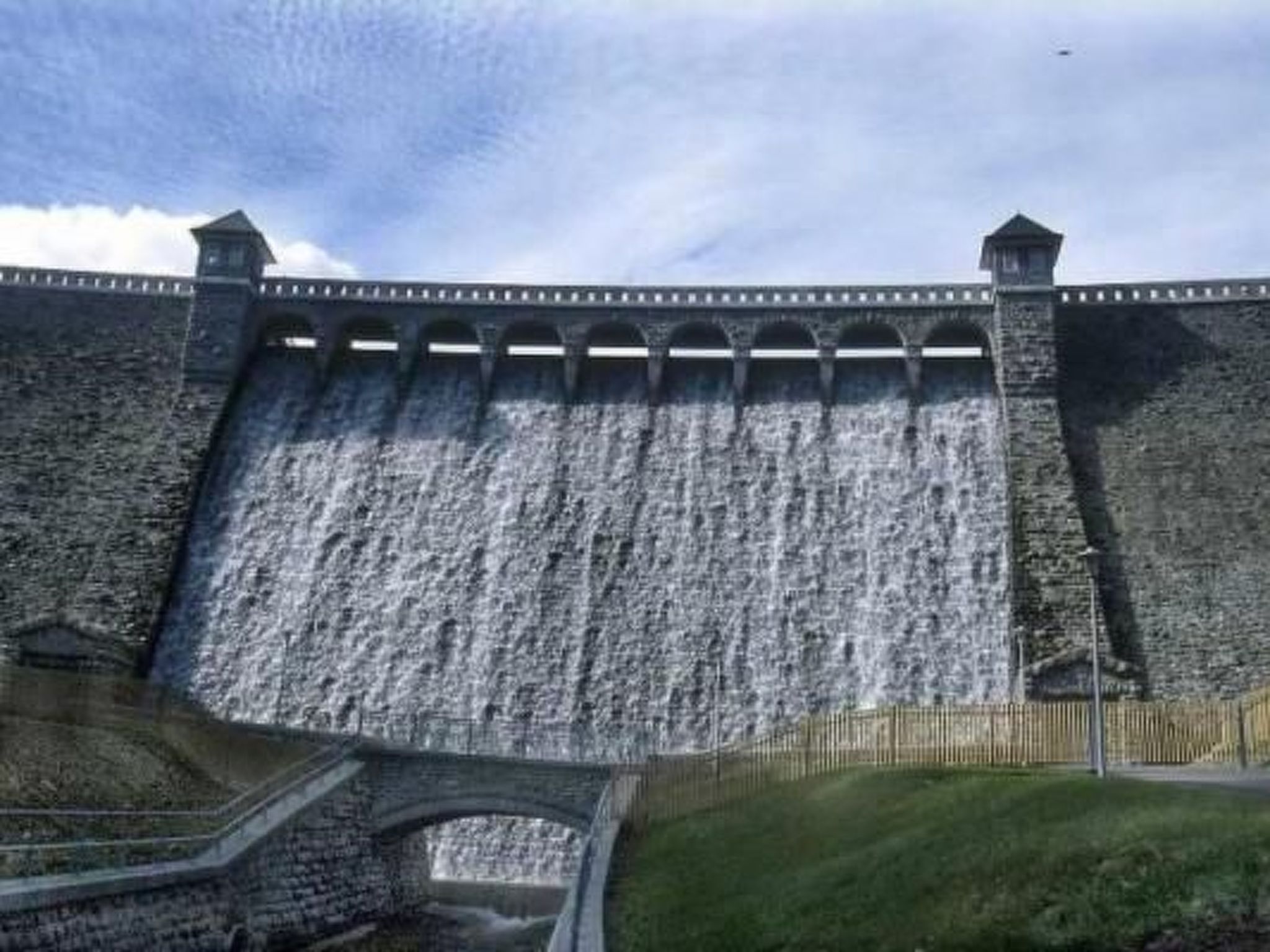 Vakantiehuis "Haus Talschänke" met terras-Binnen