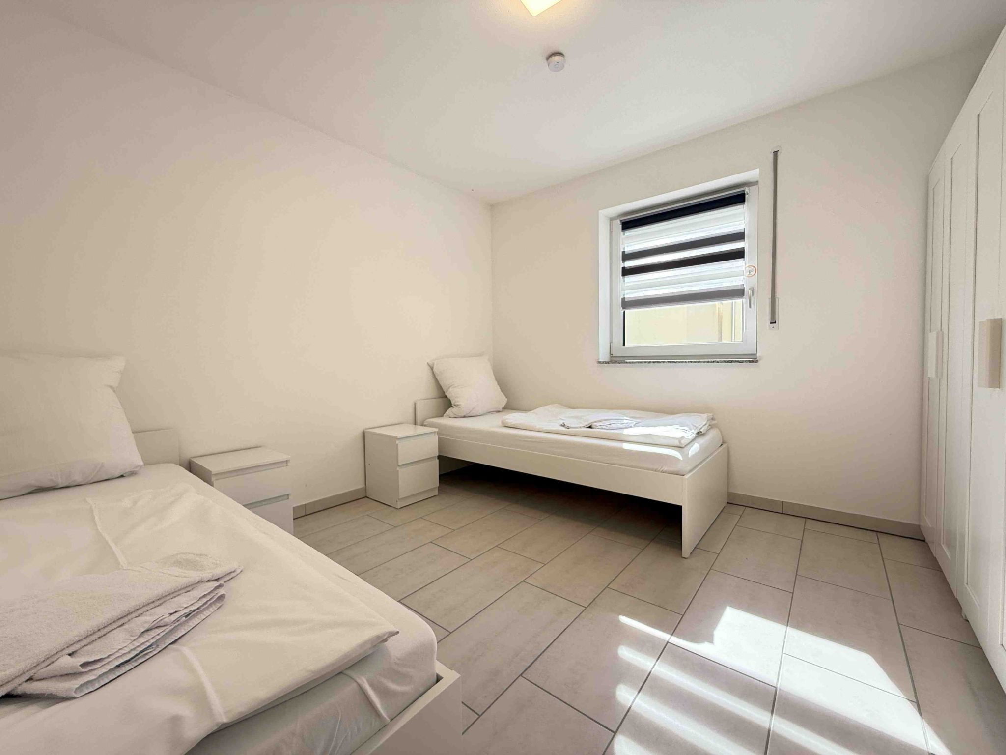 MAX114-Image-tags.info