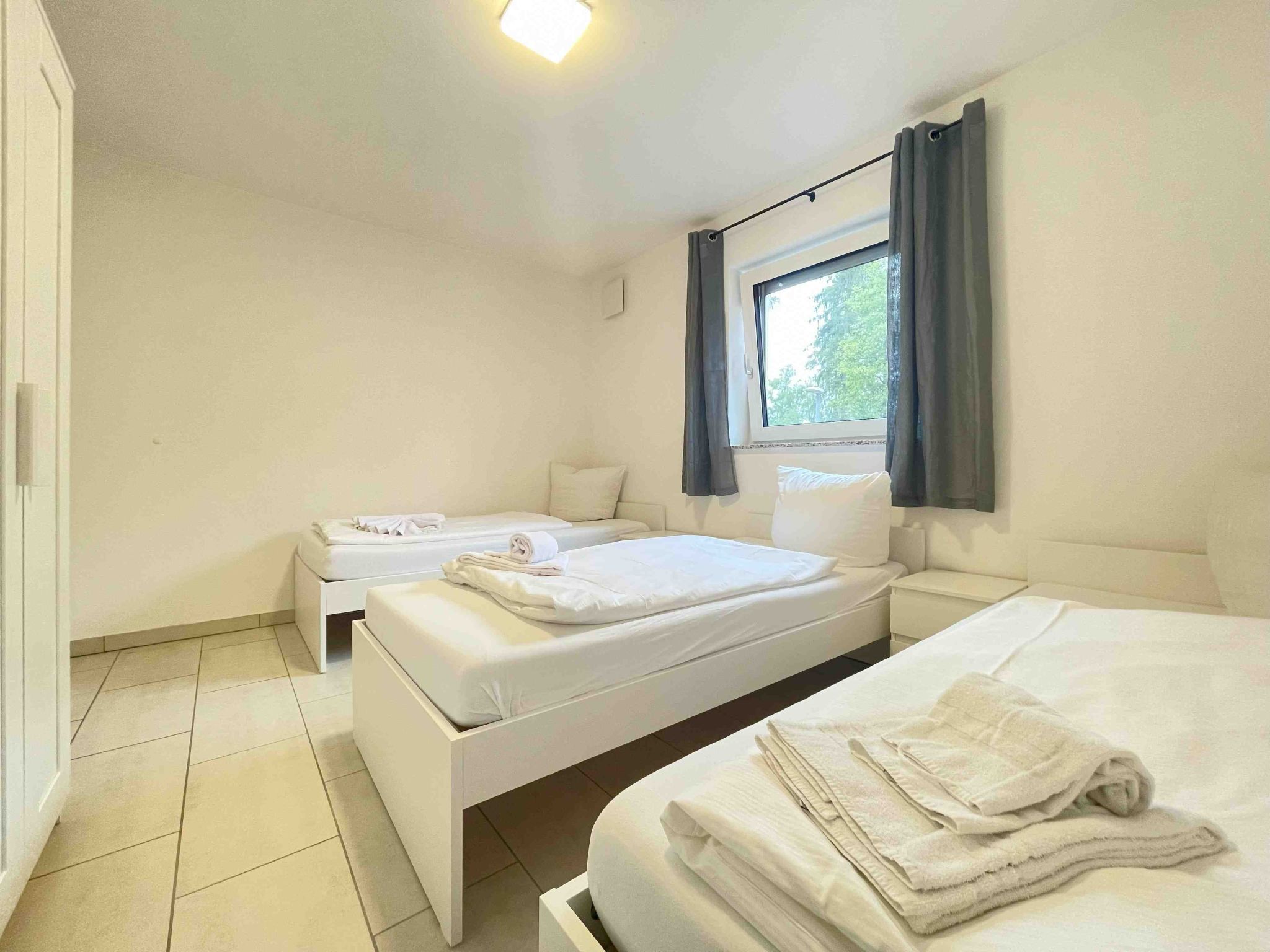 MAX115-Image-tags.info