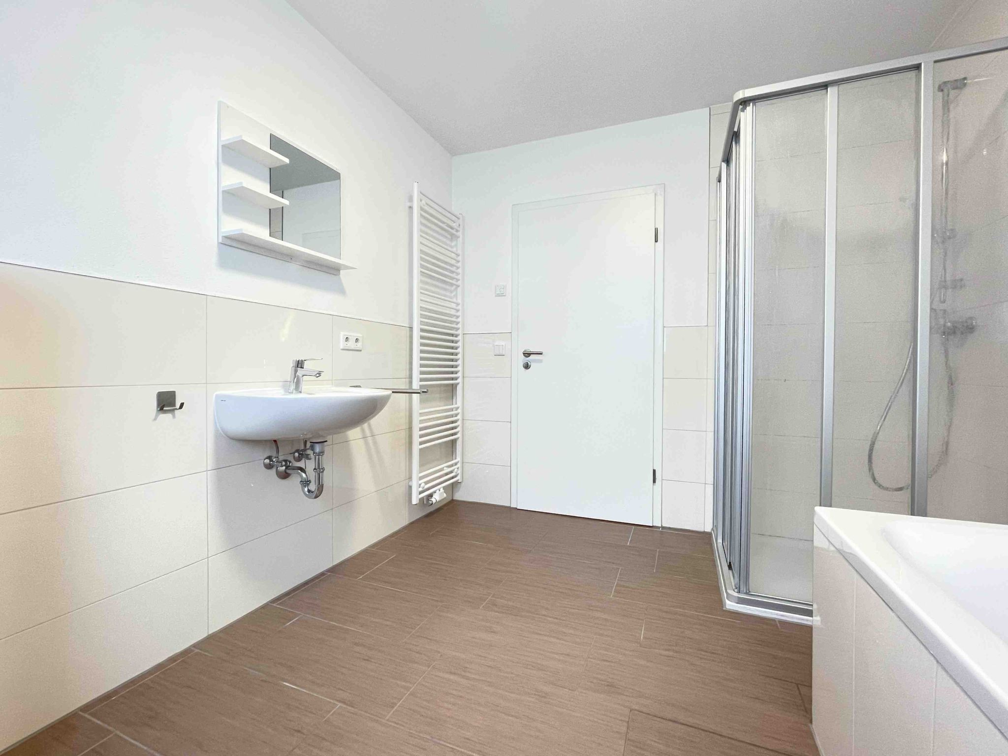 MAX115-Image-tags.info