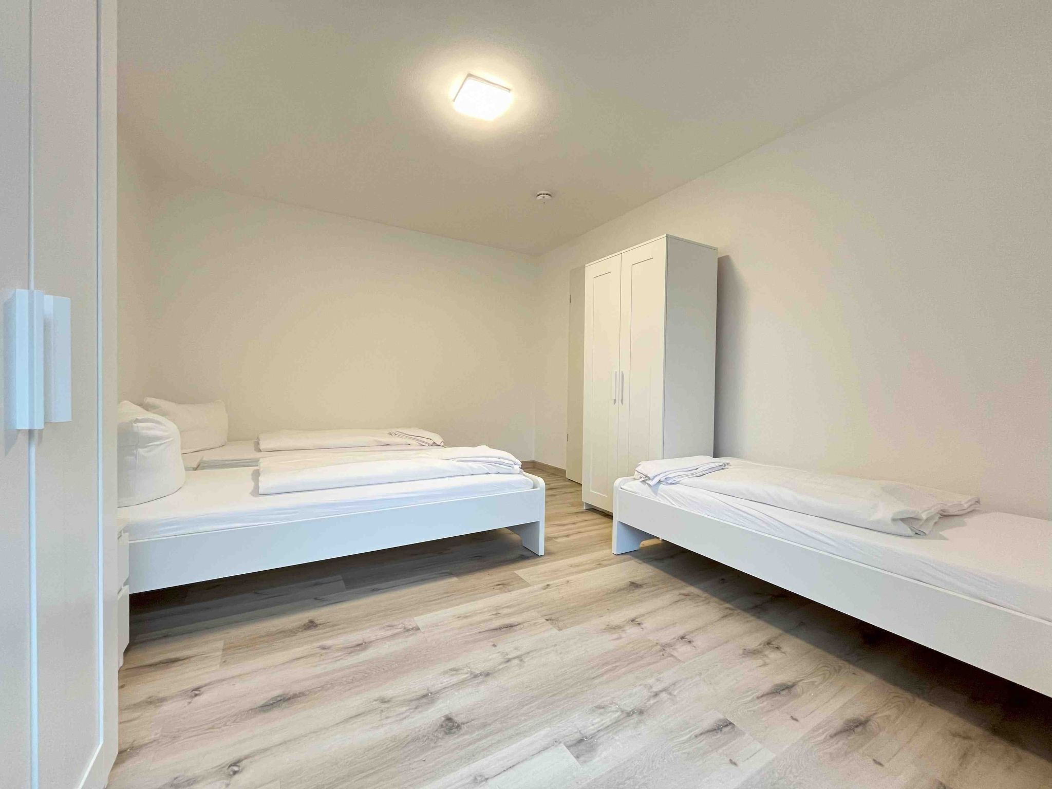 LAP105-Image-tags.info