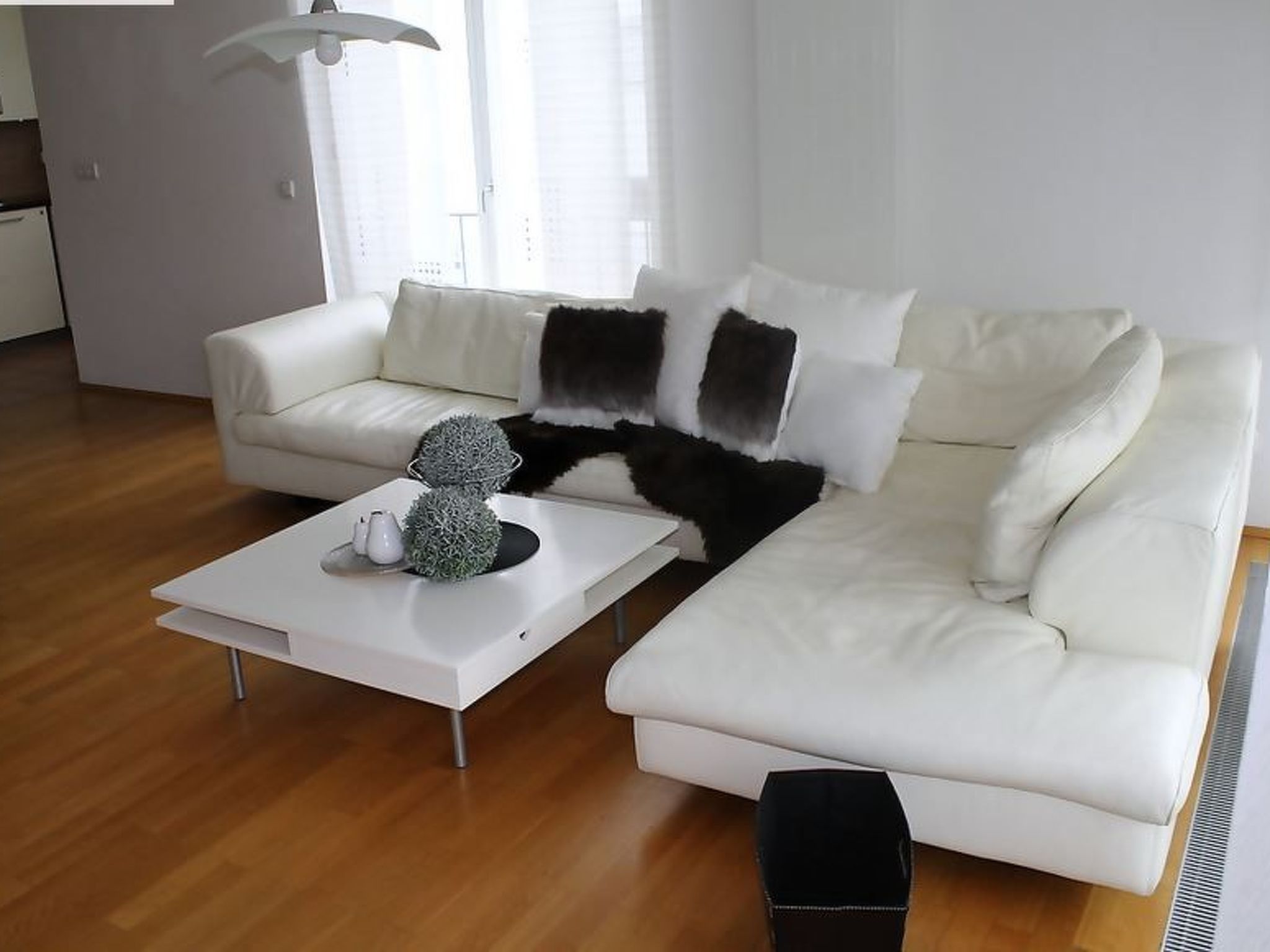 River Residence Regensburg, großzügige Wohnung für bis zu 3 Personen