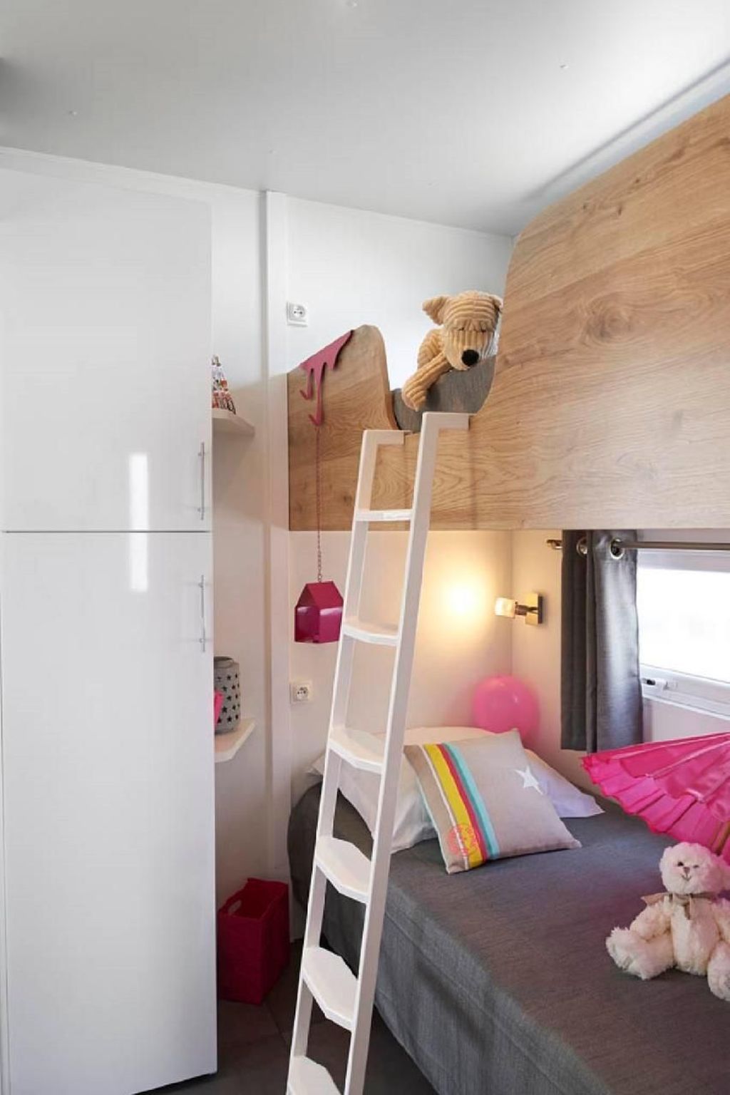 In Wackersdorf mit Whirlpool, Terrasse und Grill-Image-tags.info