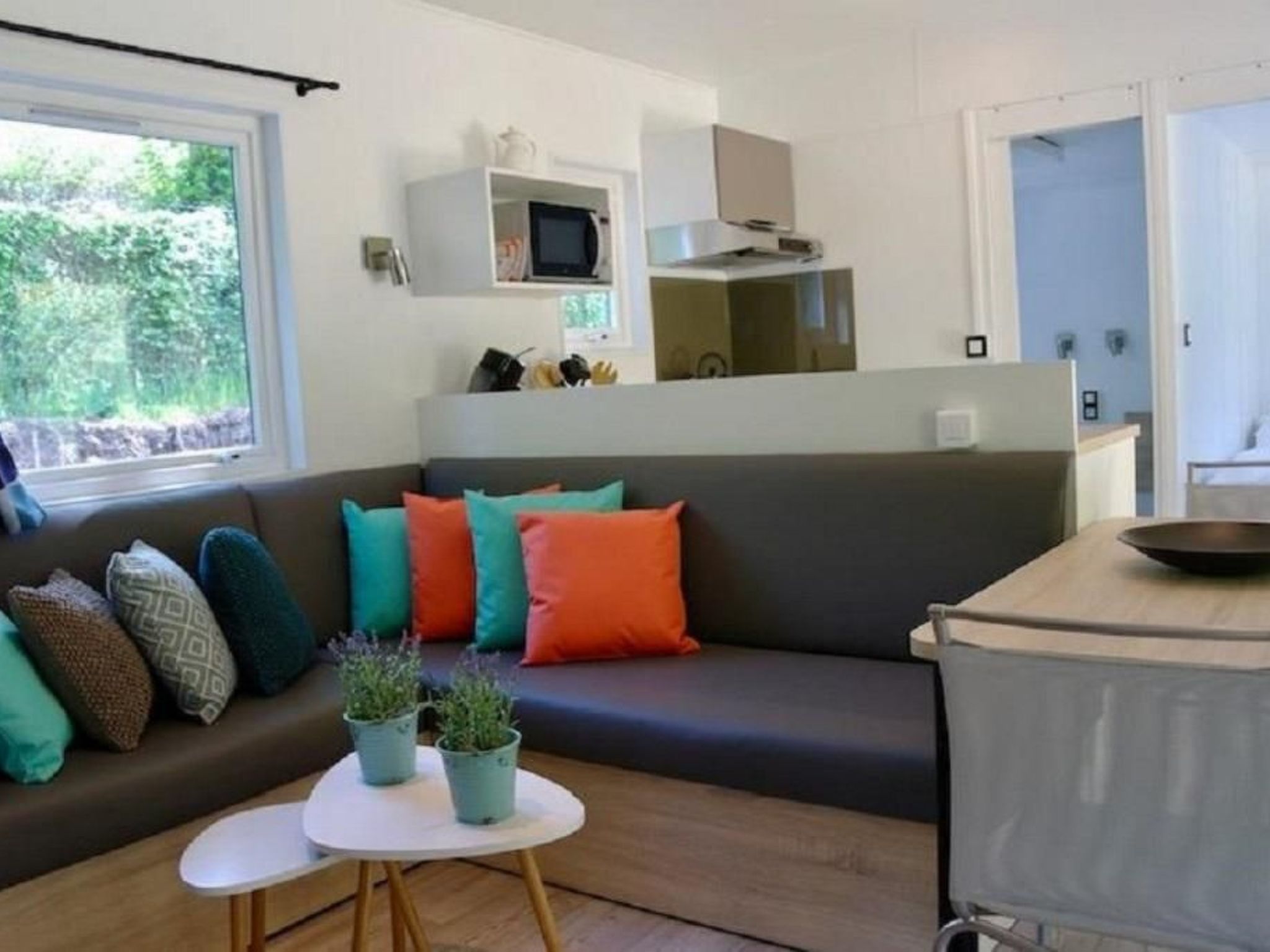 Schönes Ferienhaus in Wackersdorf mit Whirlpool und Terrasse