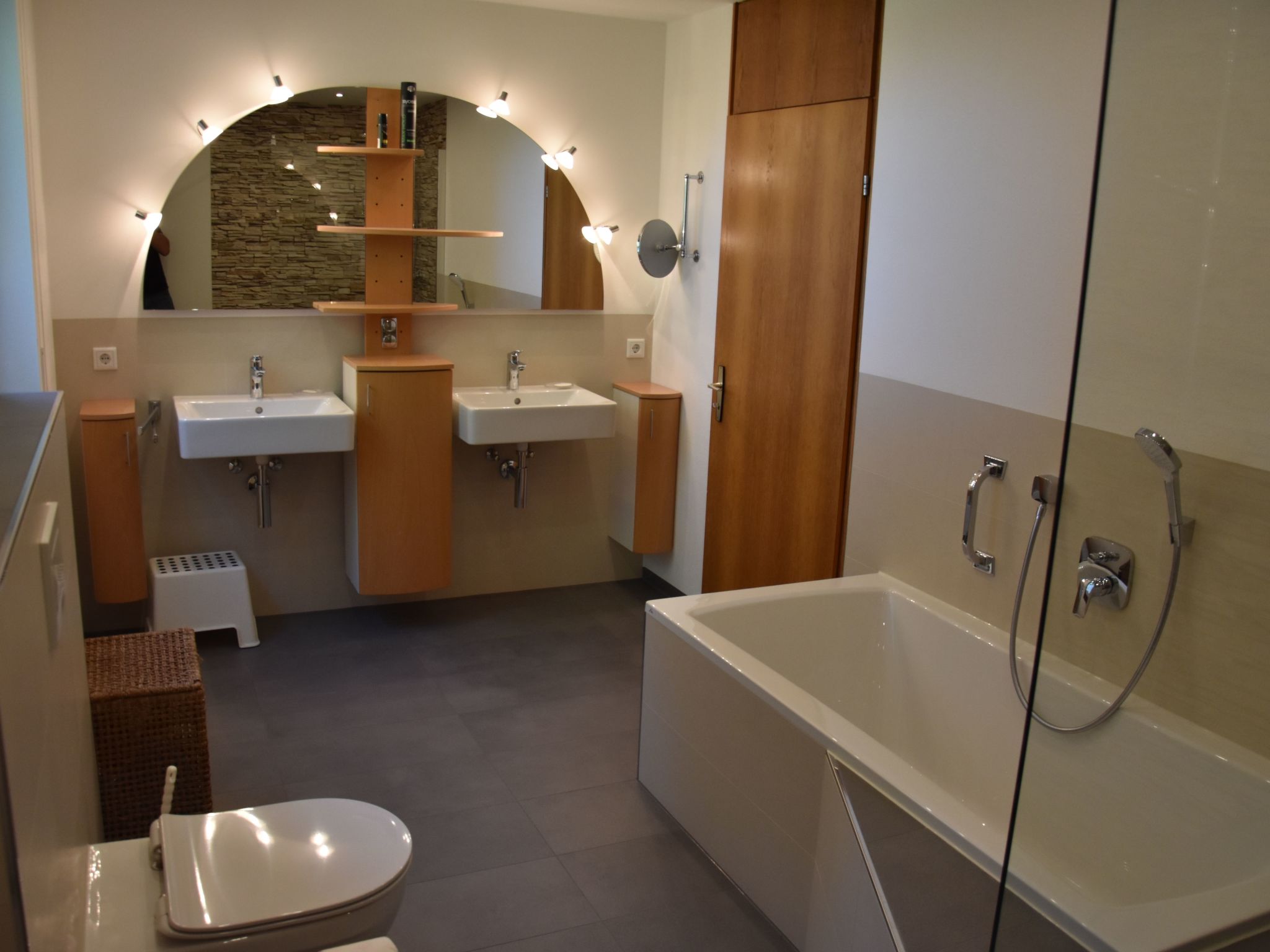 Auszeitoase Freystadt - Park, Billard, Sauna, Kamin, E-Bikes, - ideal für große-Image-tags.info