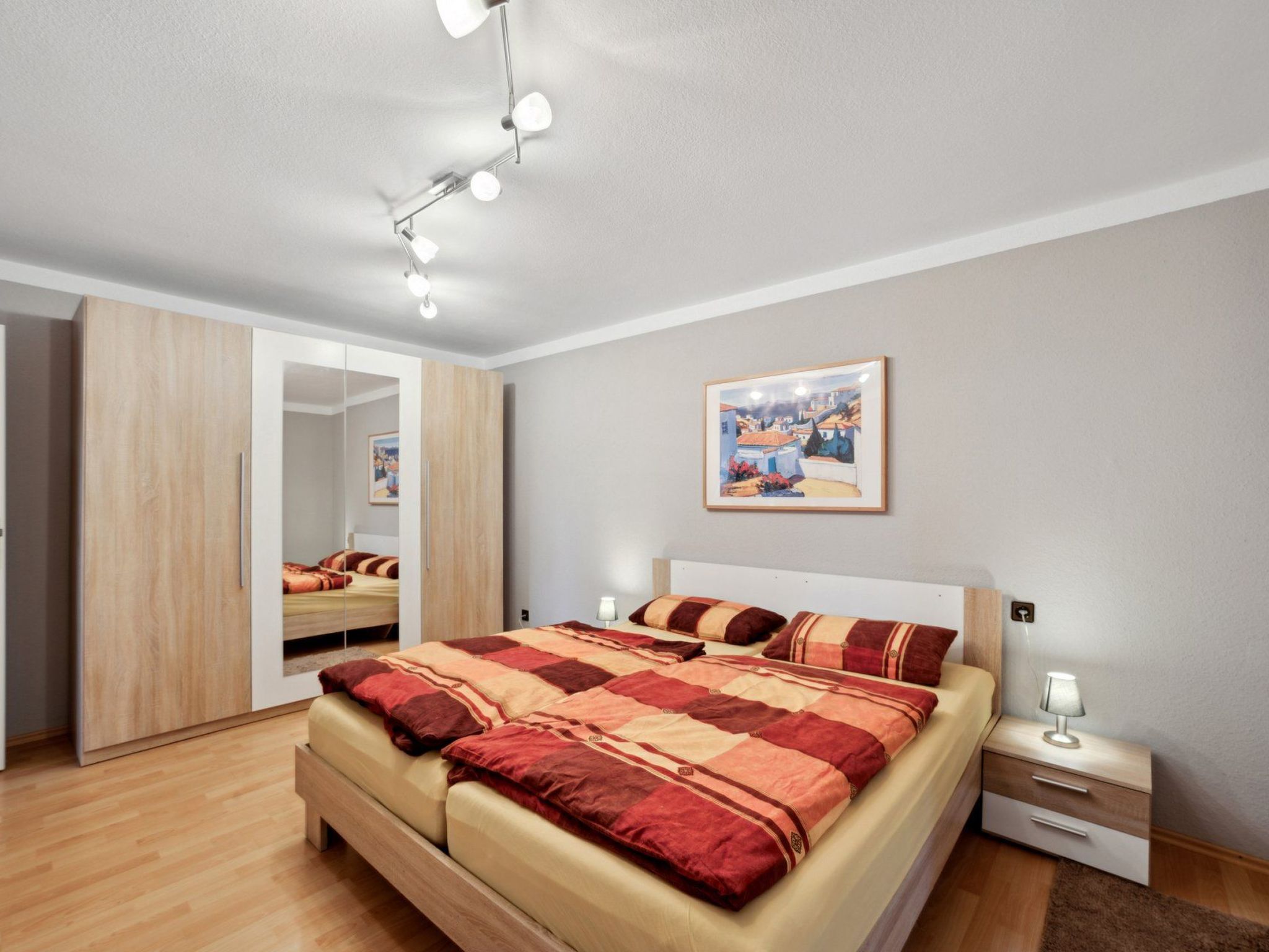 Home of Family-Binnen