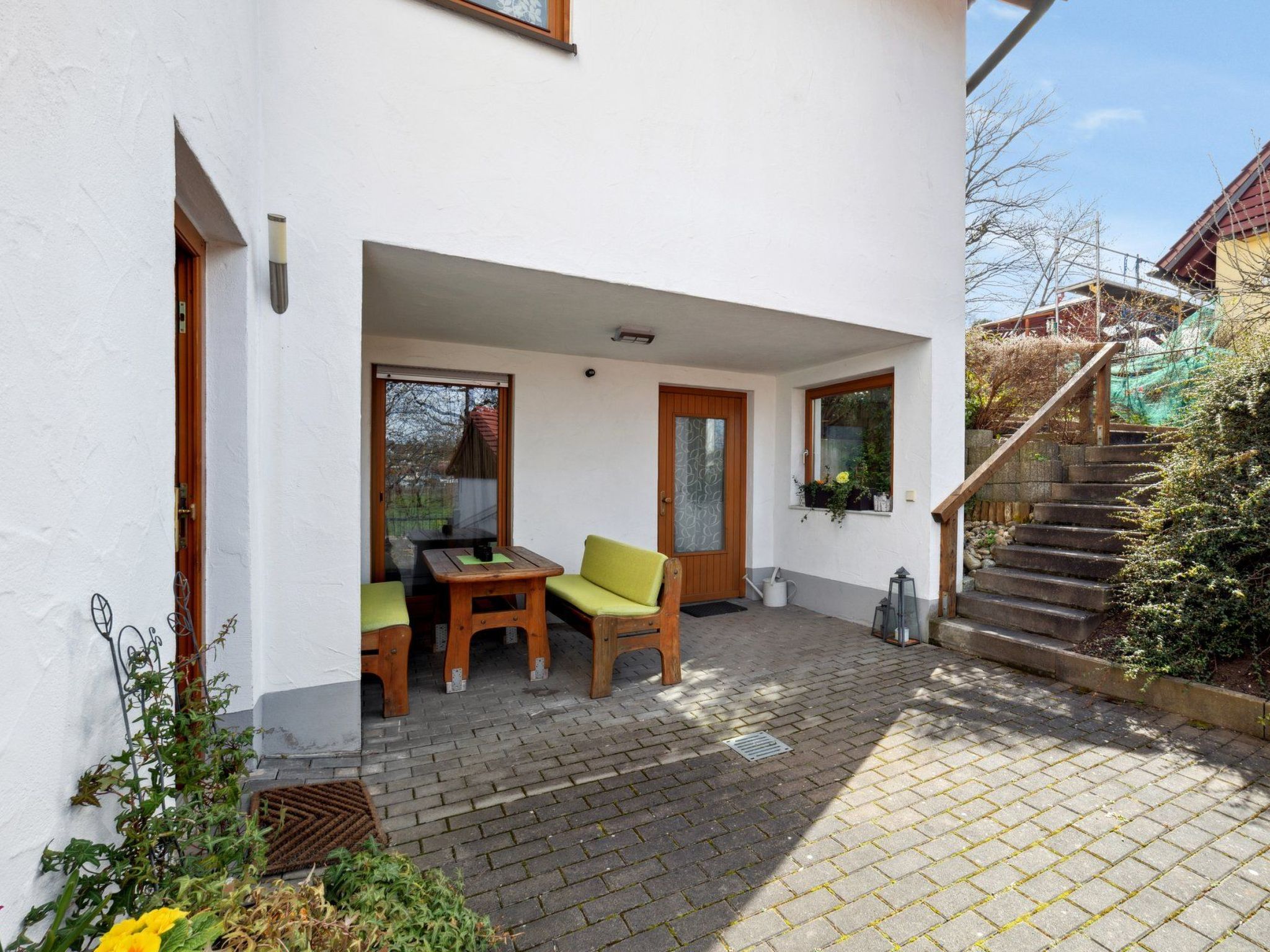 Home of Family-Binnen