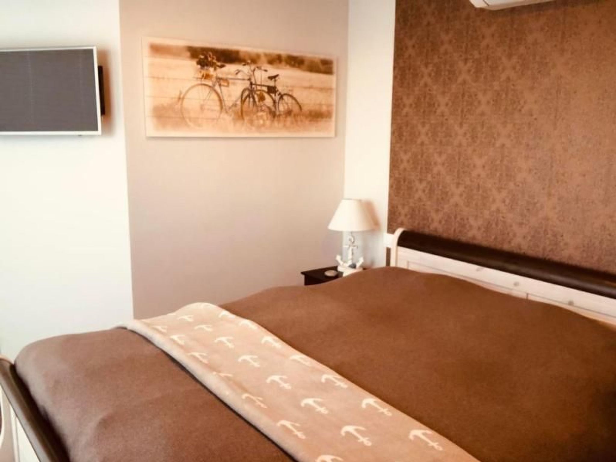 Schwimmendes Haus Elandi-Binnen