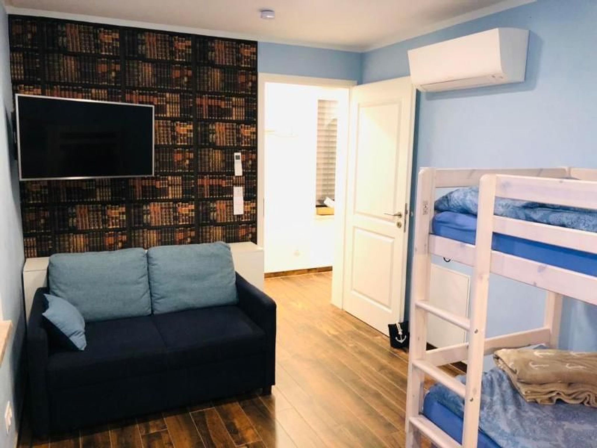 Schwimmendes Haus Elandi-Binnen