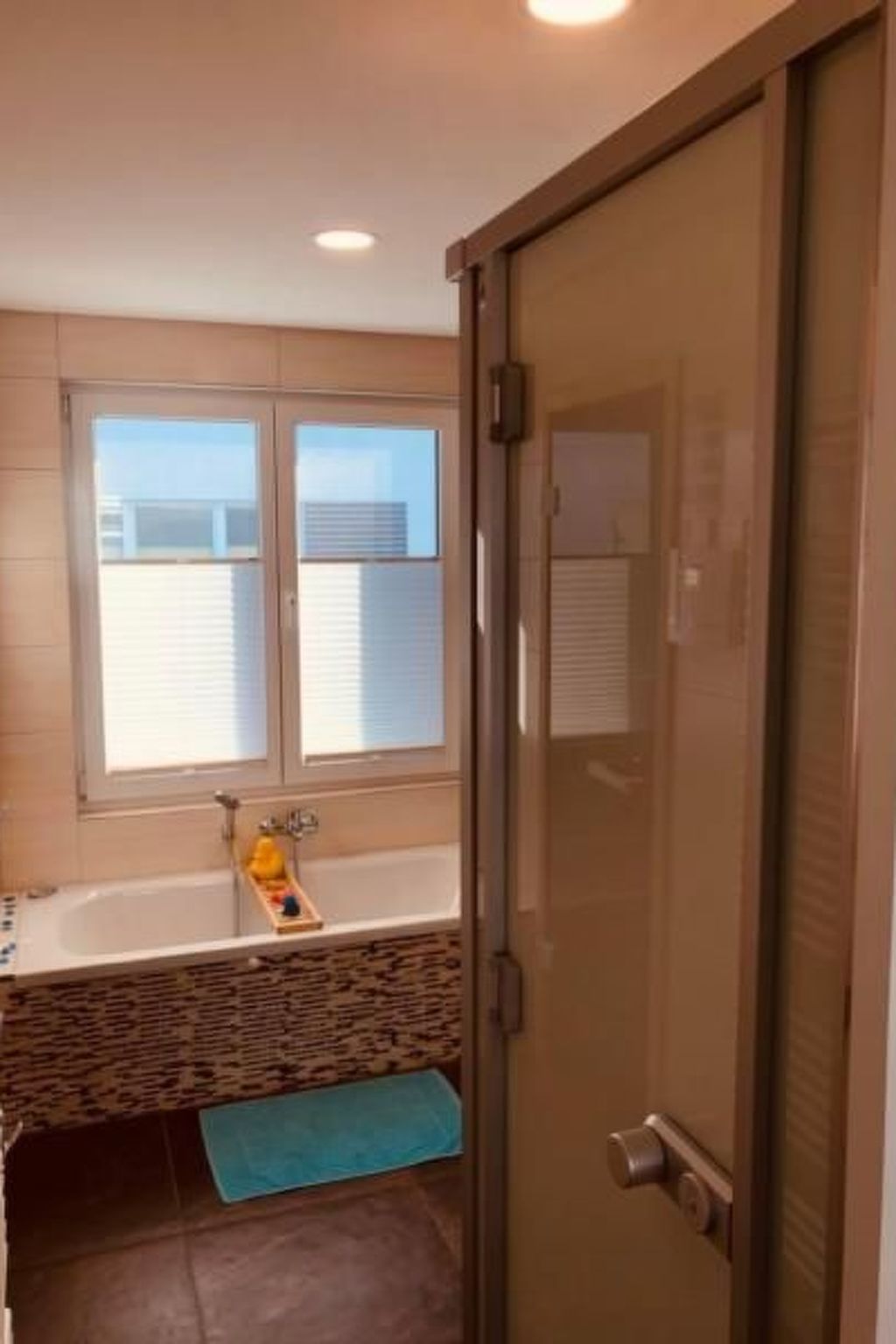 Schwimmendes Haus Elandi-Binnen