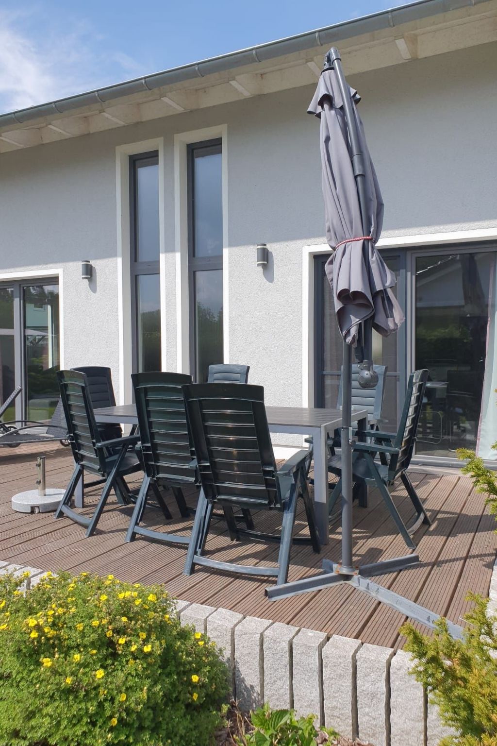 Vanessa für 8 Personen-Image-tags.info