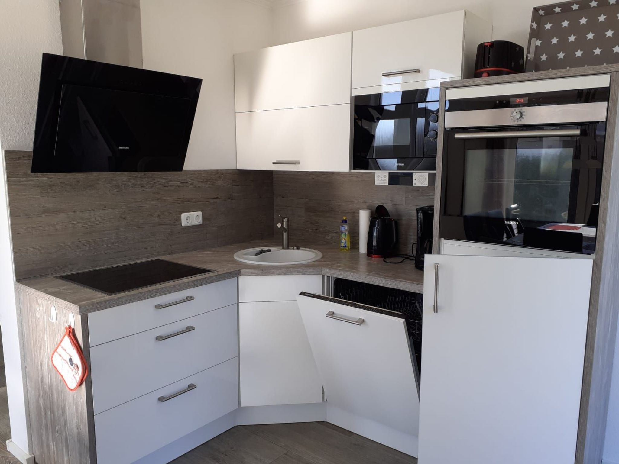 Vanessa für 8 Personen-Image-tags.info