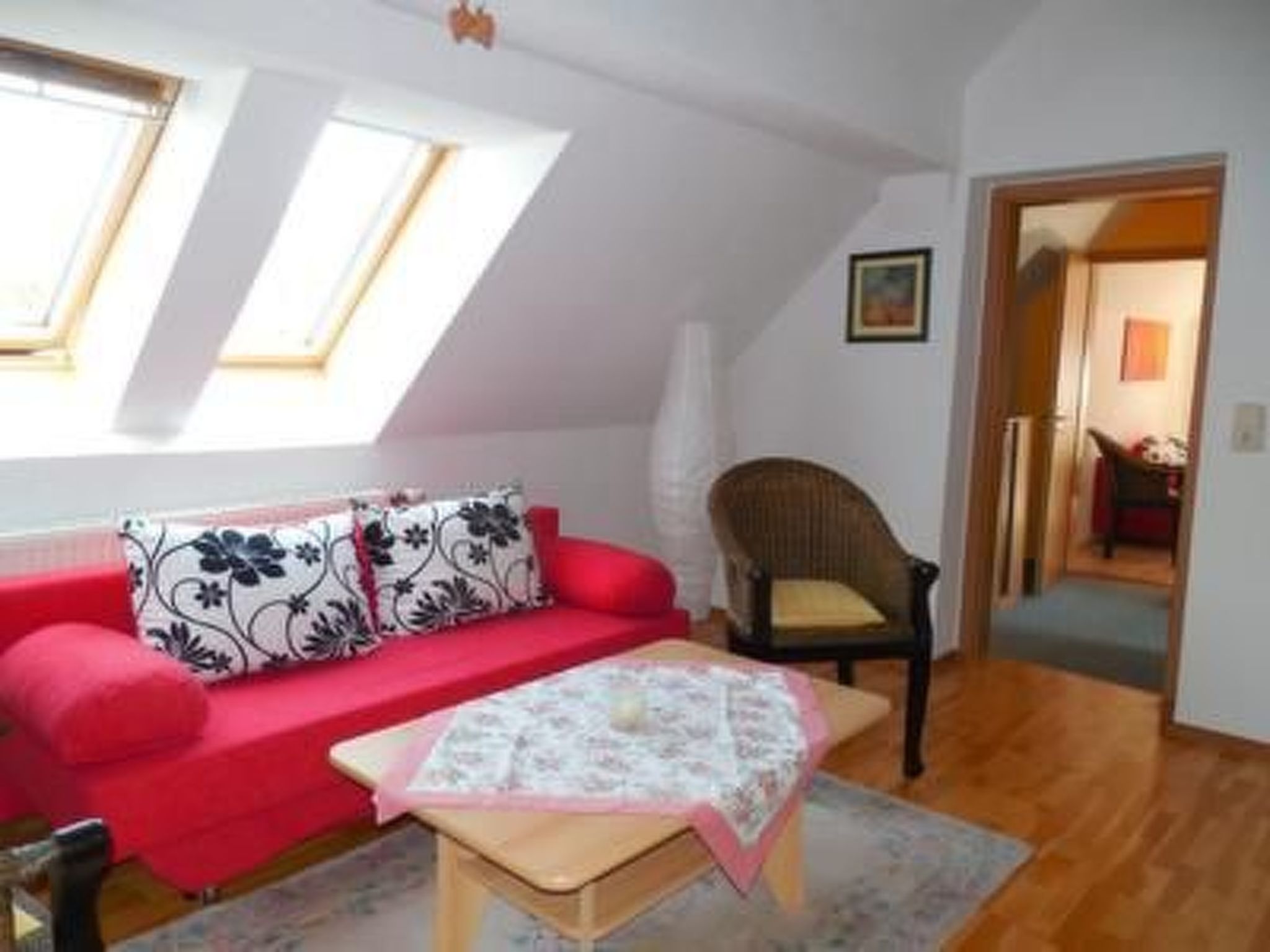 Appartement in Buchenhain mit Großem Garten