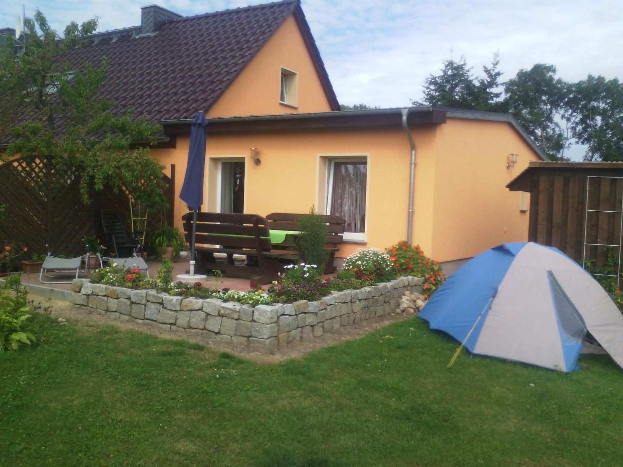 Appartement in Buchenhain mit Großem Garten