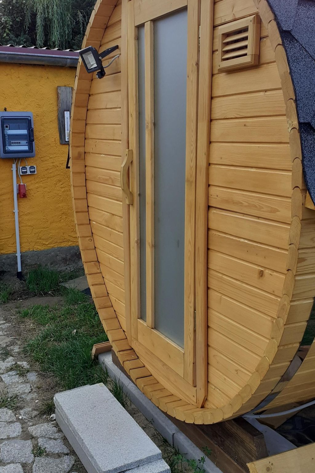 Appartement in Buchenhain mit Großem Garten-Outside