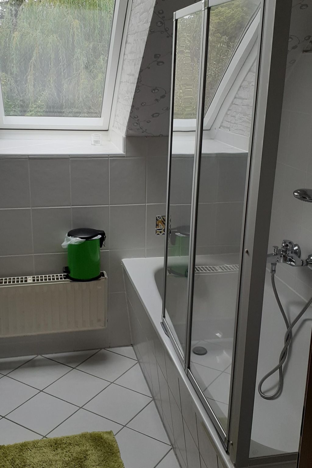 Appartement in Buchenhain mit Großem Garten-Inside