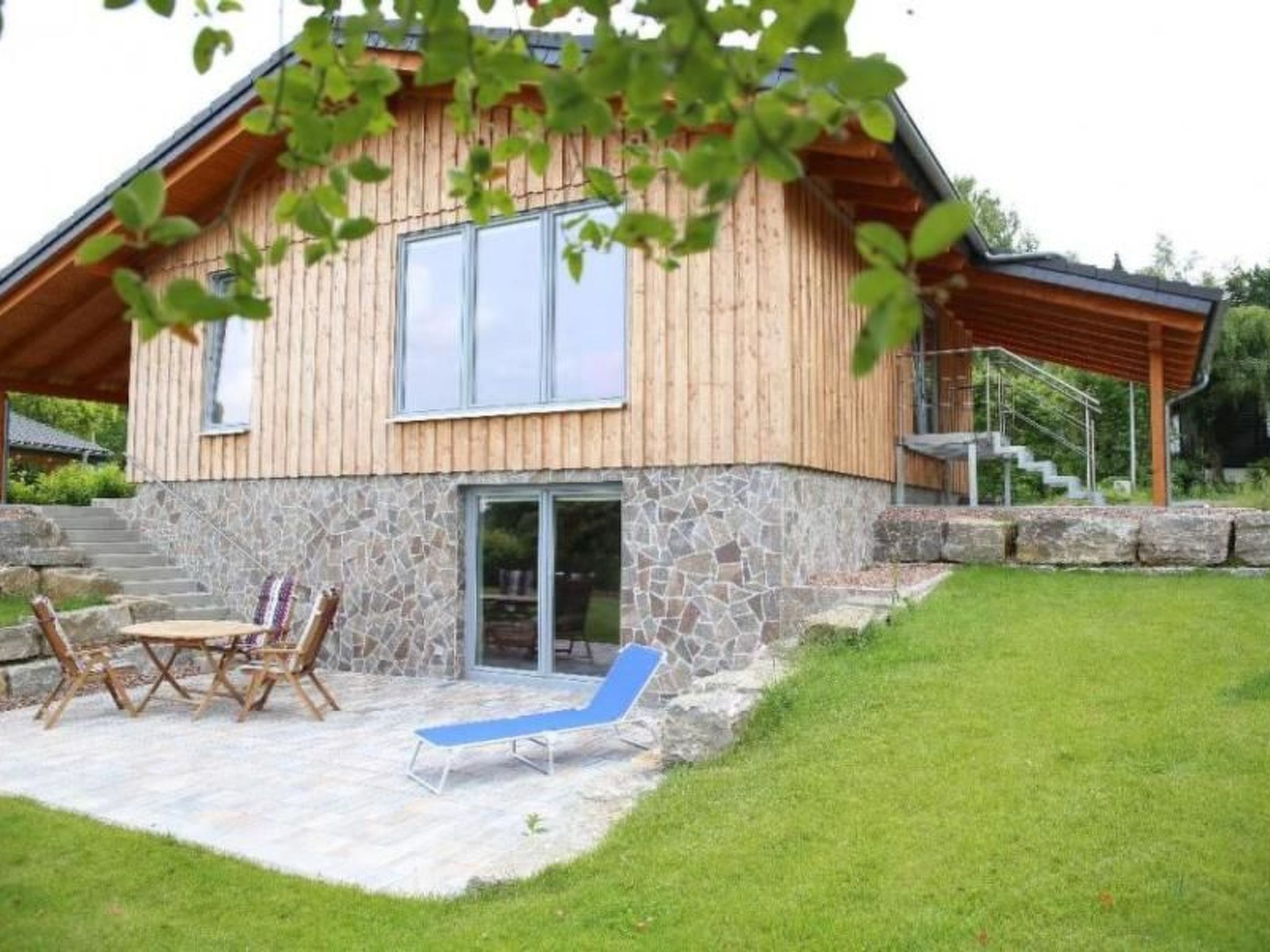 Vakantiehuis met omheinde tuin in Miltenberg (Duitsland) 1 hond is welkom