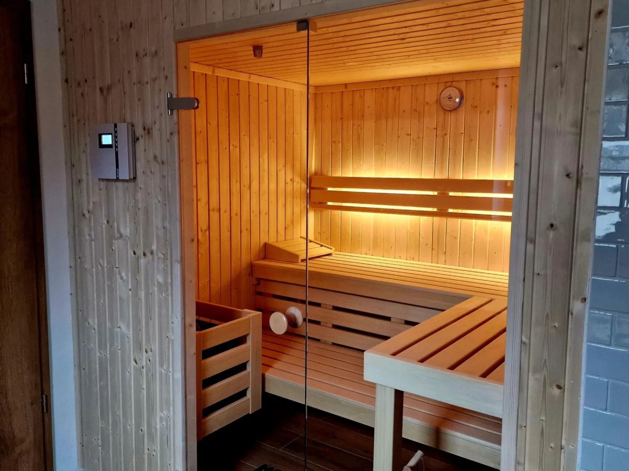 Luxus-Blockhausparadies Eveningwood im Spessart-Image-tags.info