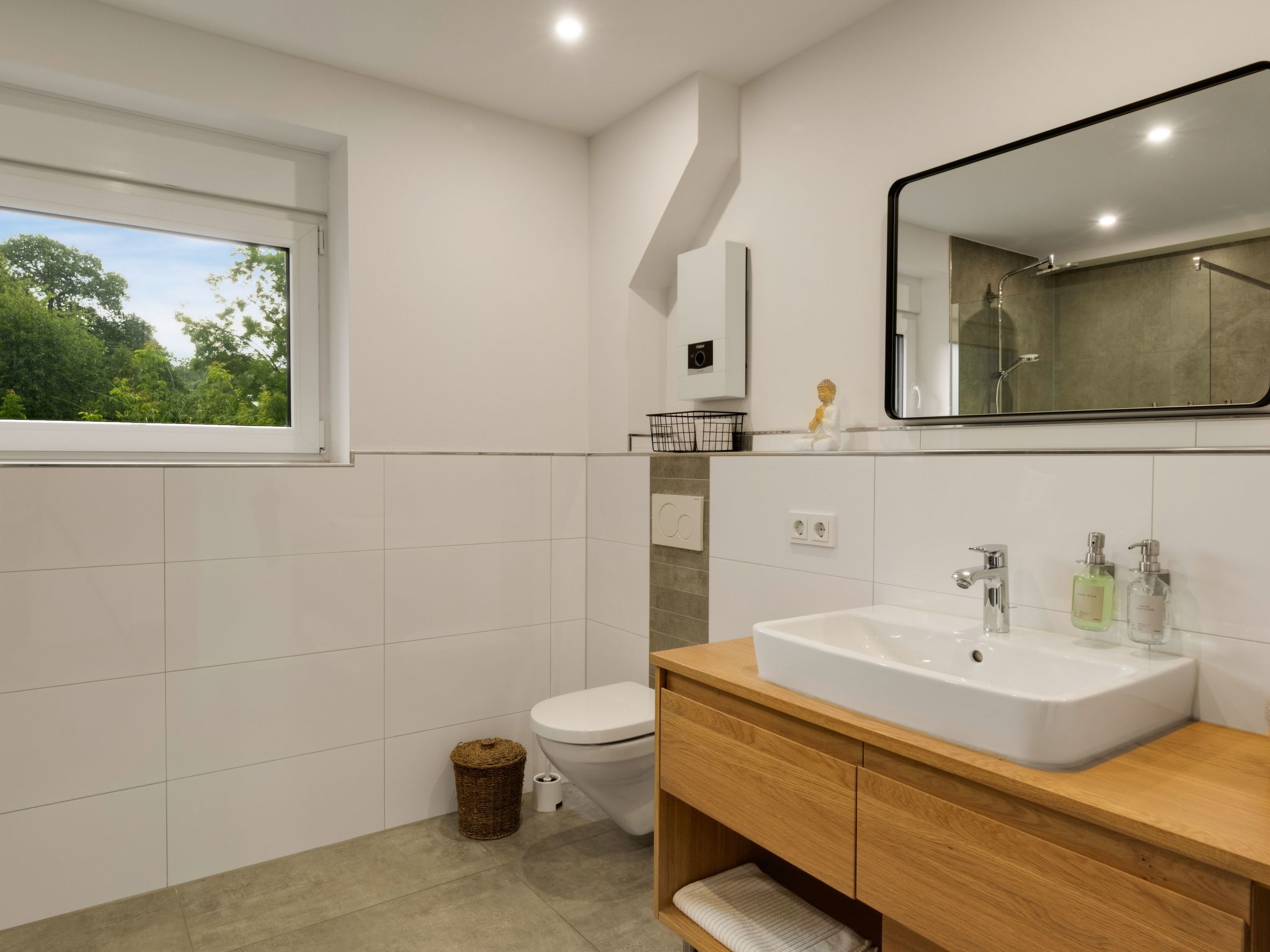 The Forest Retreat-Image-tags.info