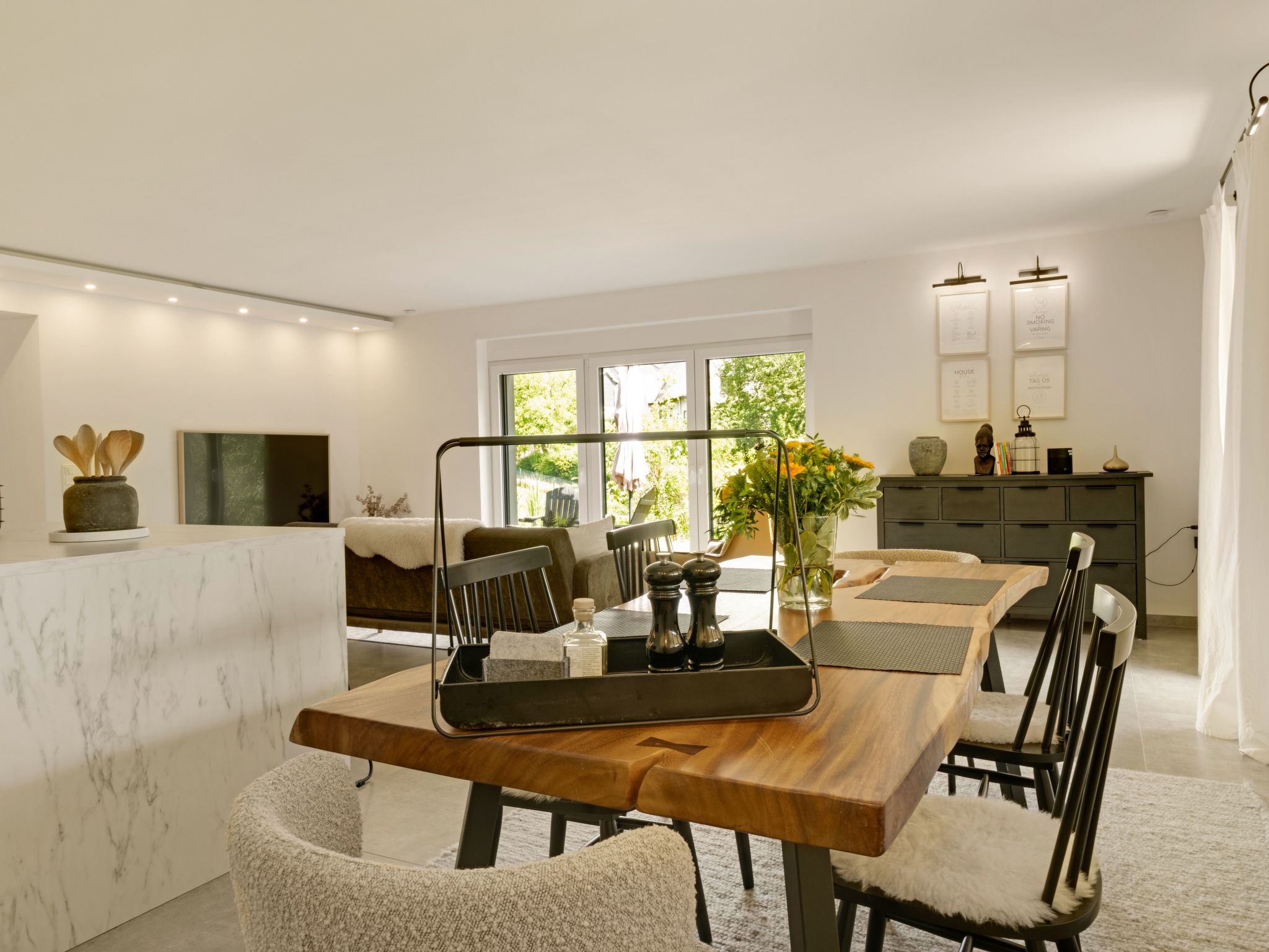 The Forest Retreat-Image-tags.info