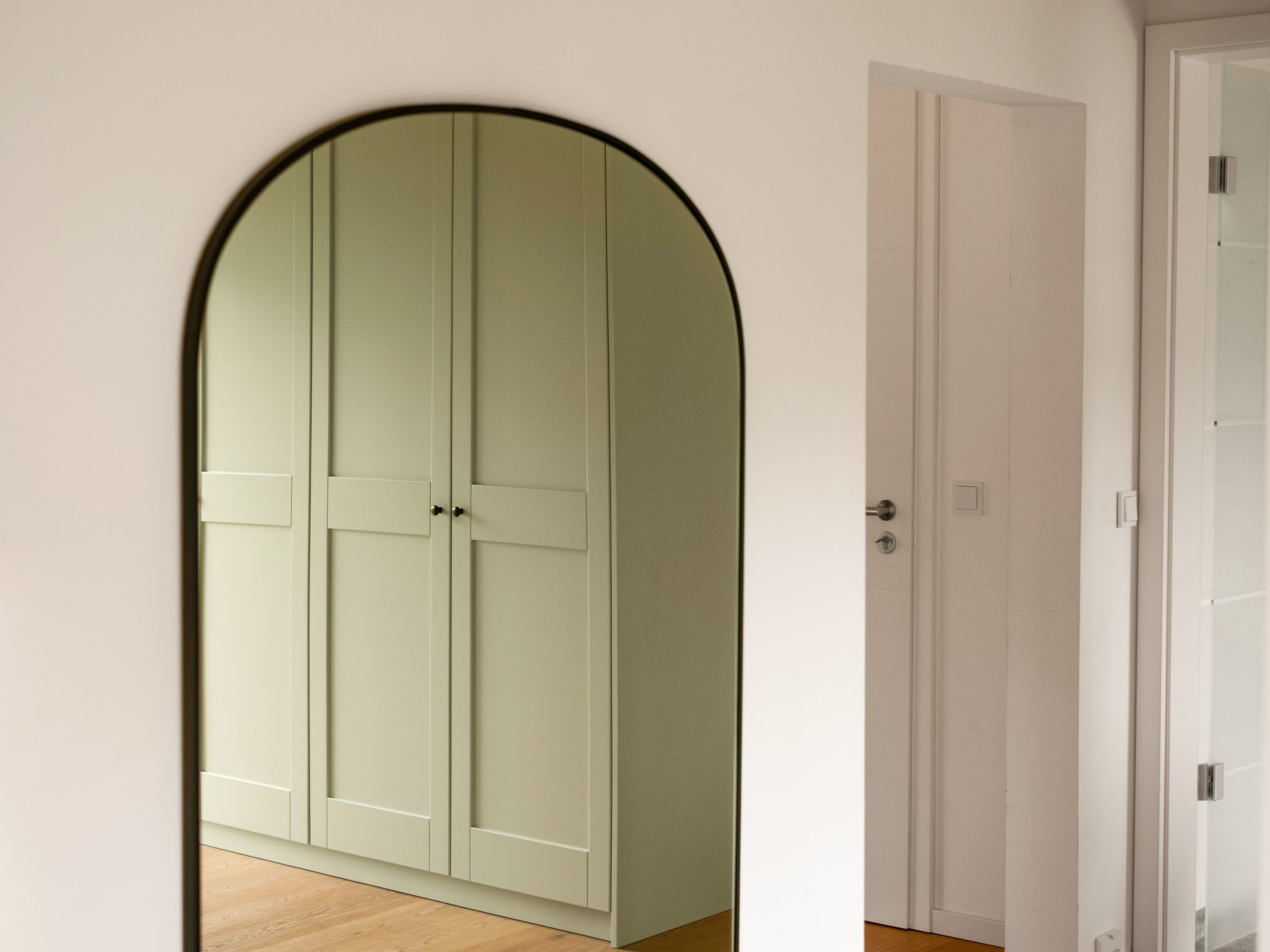 The Forest Retreat-Image-tags.info