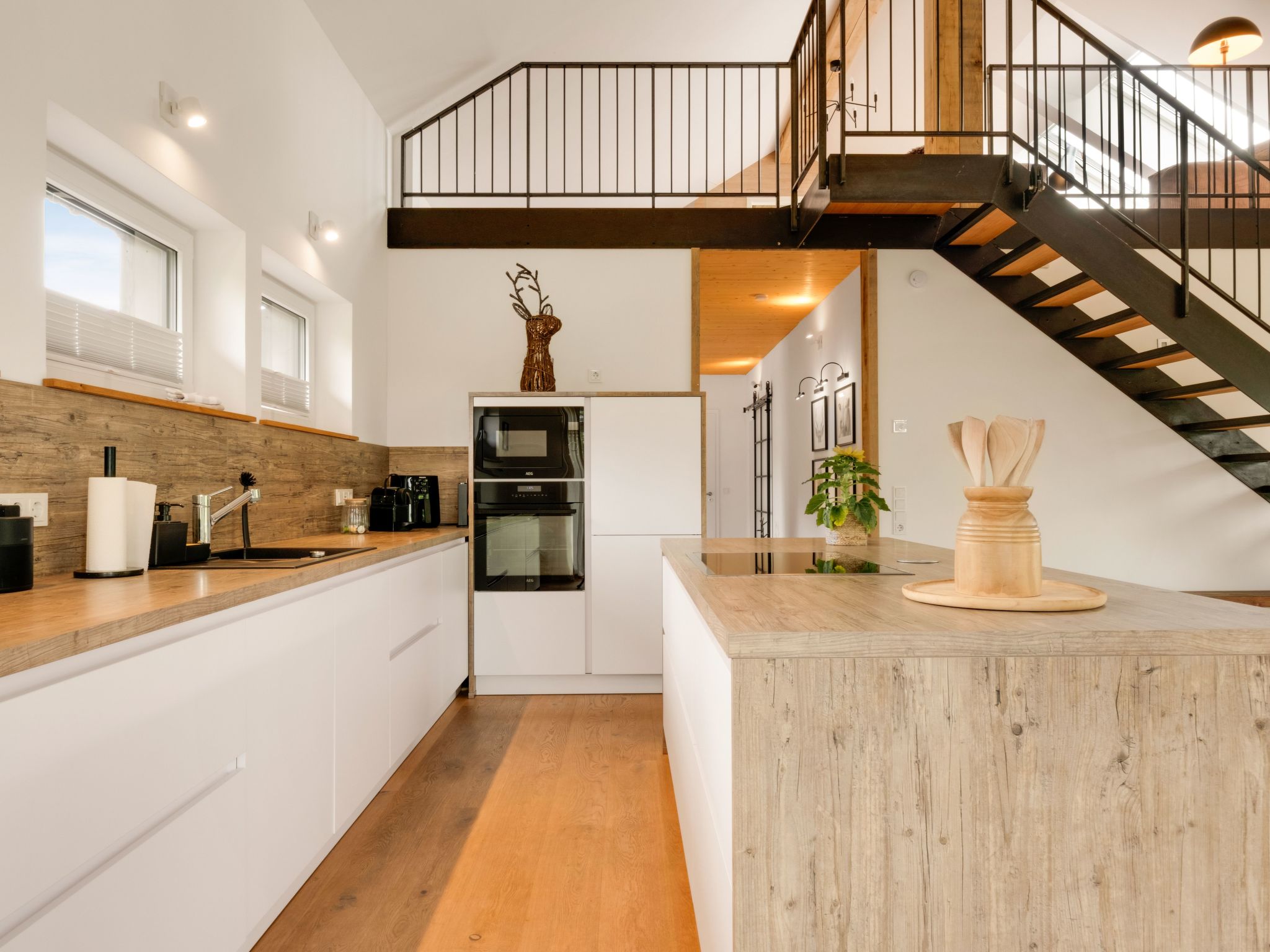 The Forest Retreat-Image-tags.info