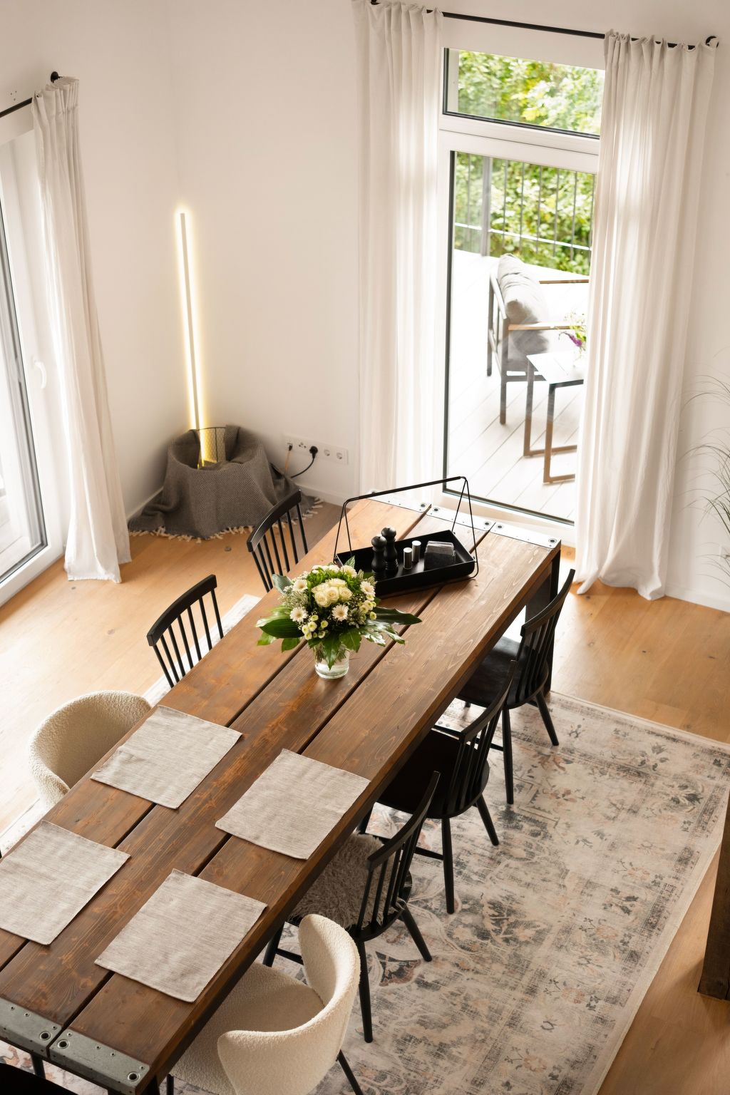 The Forest Retreat-Image-tags.info