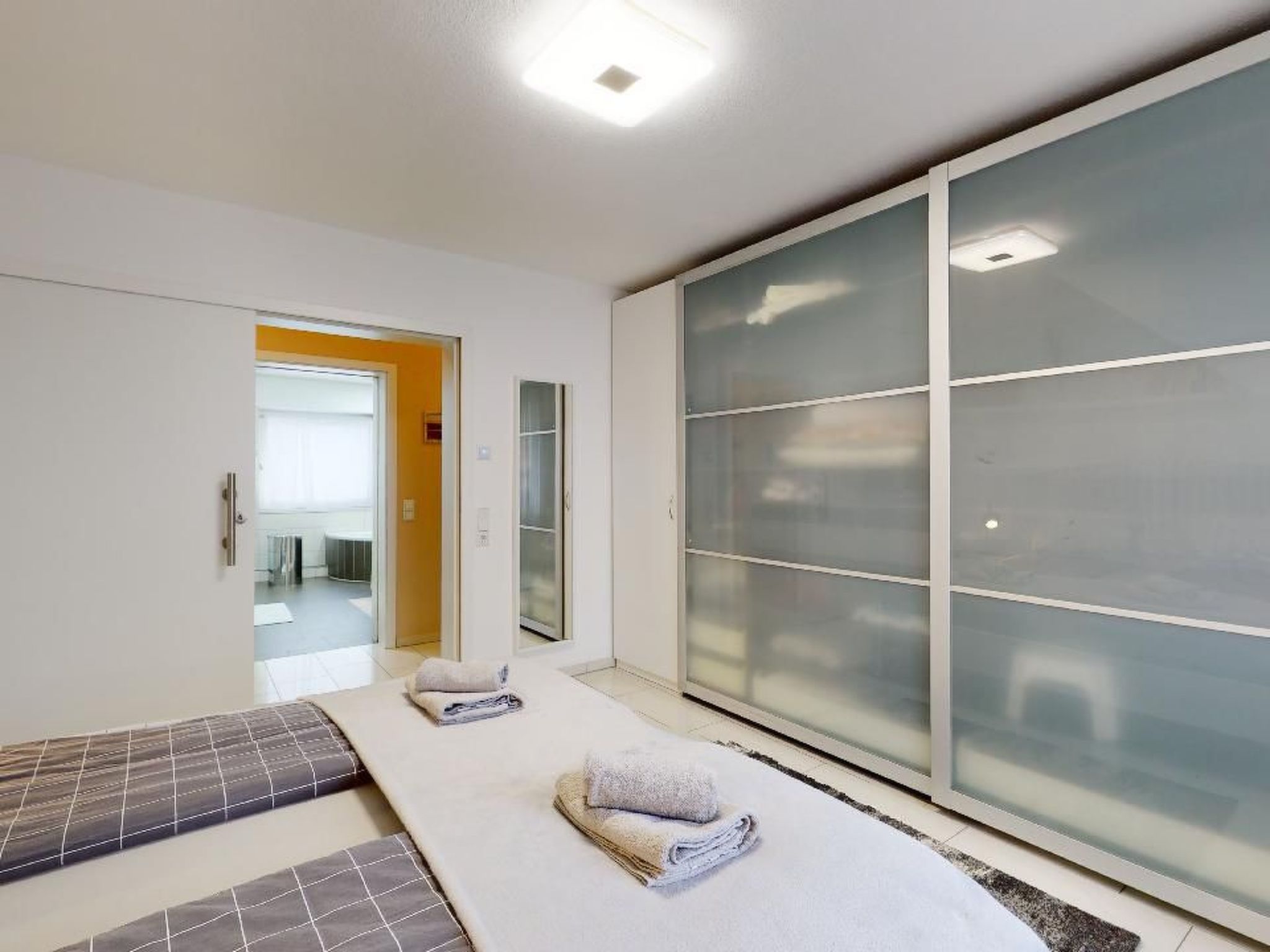 Helle Familienfreundliche Barrierefreie Wohnung-Image-tags.info