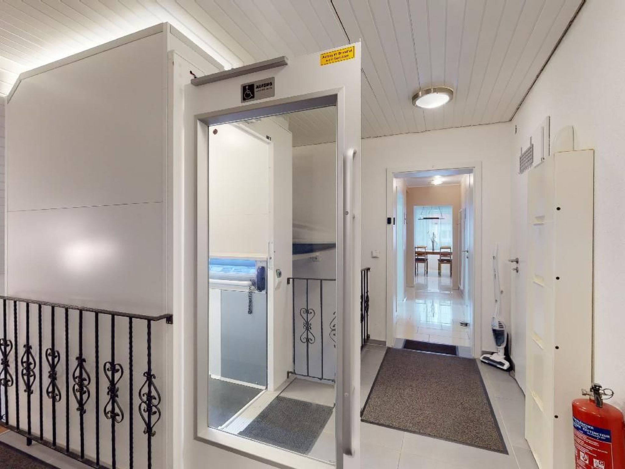 Helle Familienfreundliche Barrierefreie Wohnung-Image-tags.info