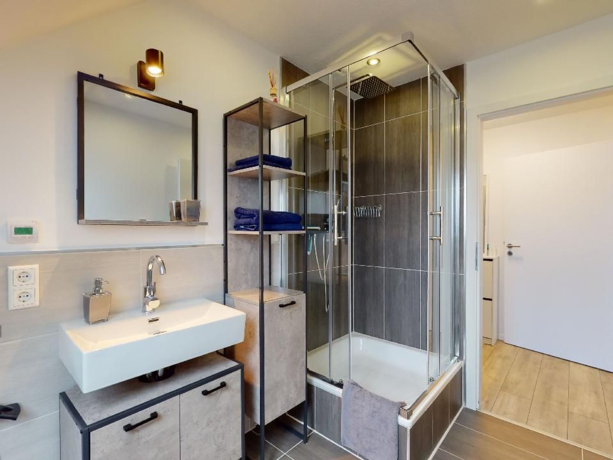 Urgemütliche Maisonnette Wohnung mit Klimaanlage-Image-tags.info