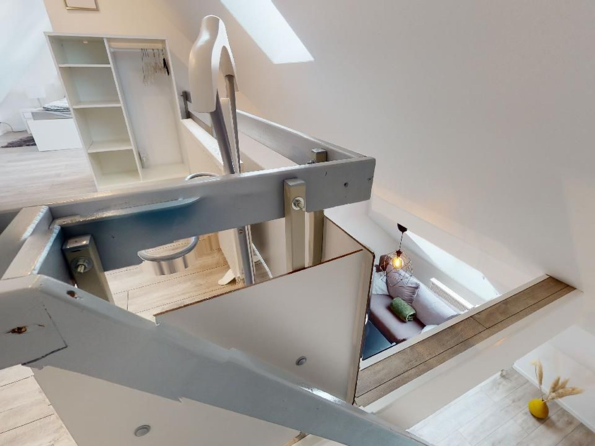 Urgemütliche Maisonnette Wohnung mit Klimaanlage-Image-tags.info