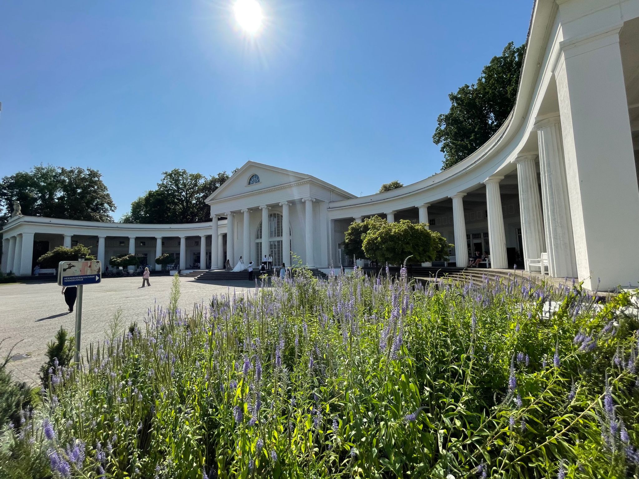 Stadt-Oase - Kliniken, Bali-T., GOP, Parkplatz , Netflix-Image-tags.info