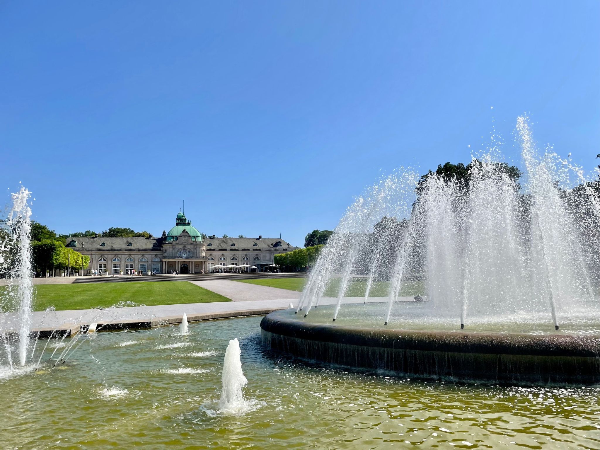 Stadt-Oase - Kliniken, Bali-T., GOP, Parkplatz , Netflix-Image-tags.info