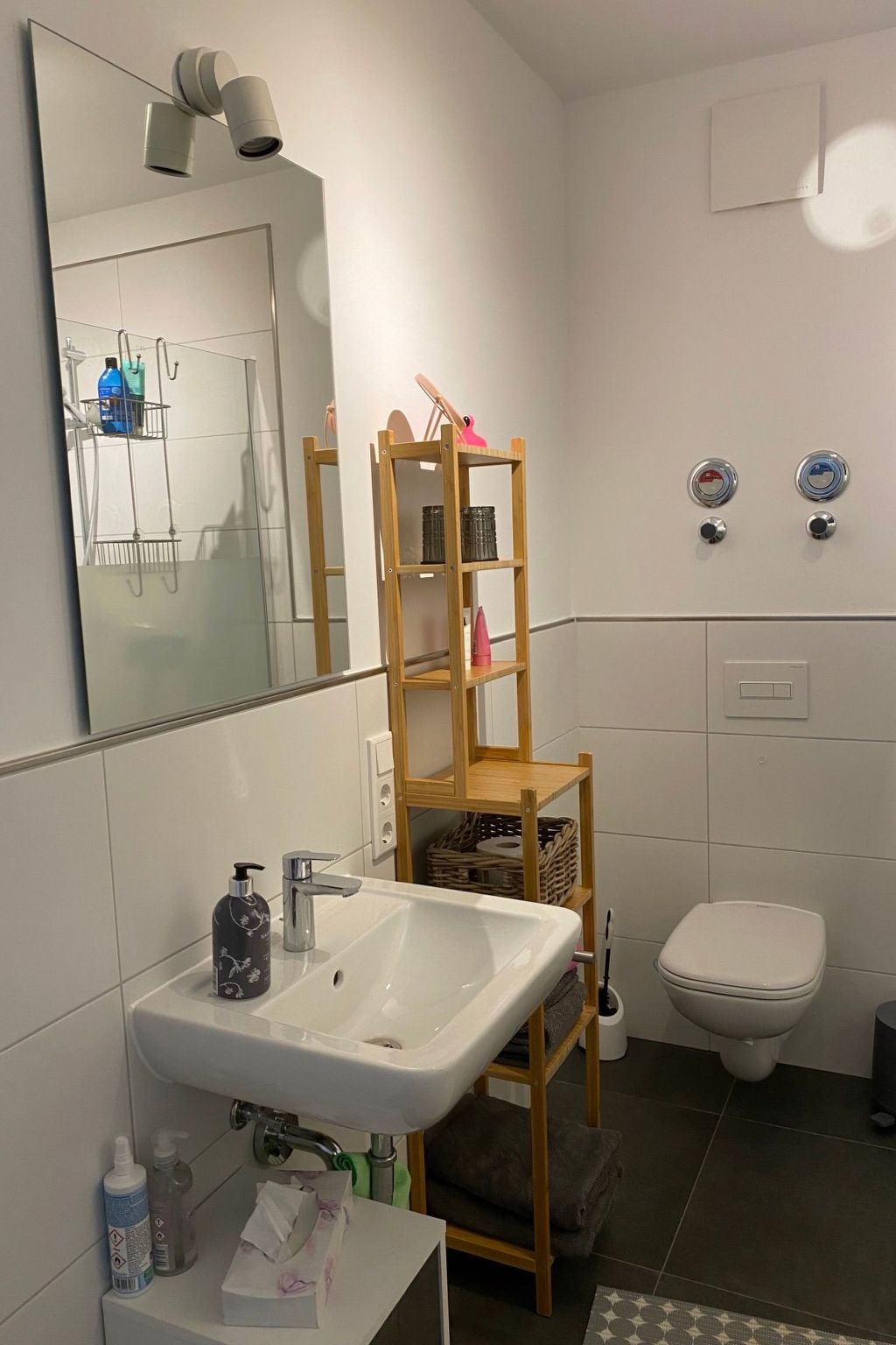 Schöne Ferienwohnung in Bremen-Ost mit Terrasse-Image-tags.info