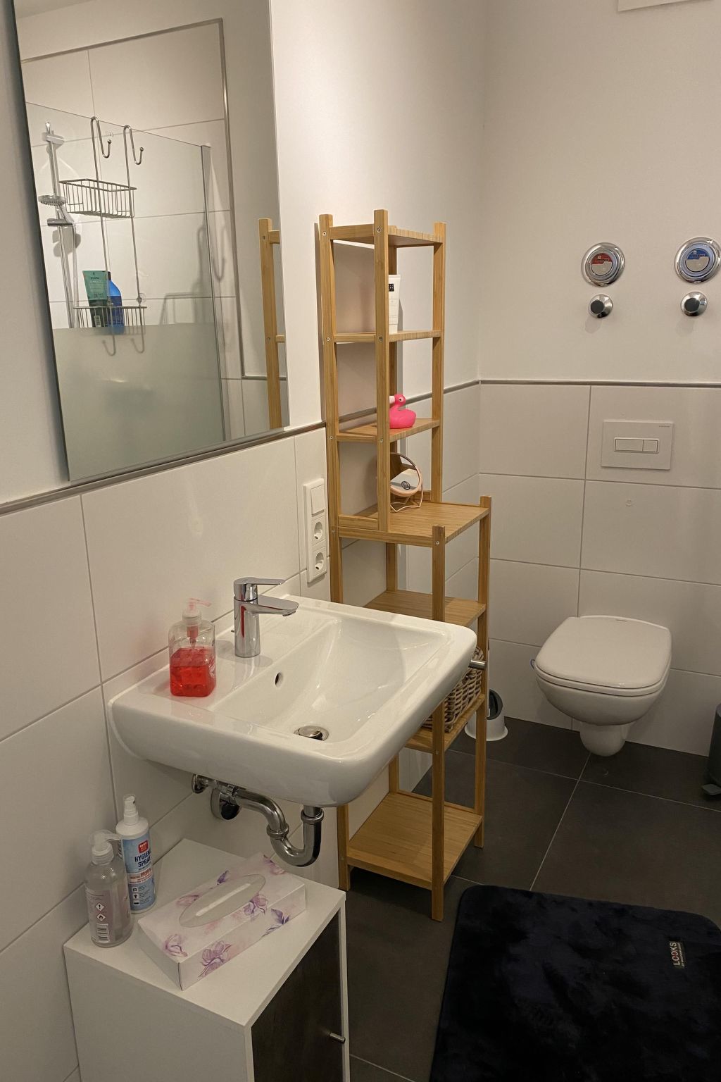 Schöne Ferienwohnung in Bremen-Ost mit Terrasse-Image-tags.info