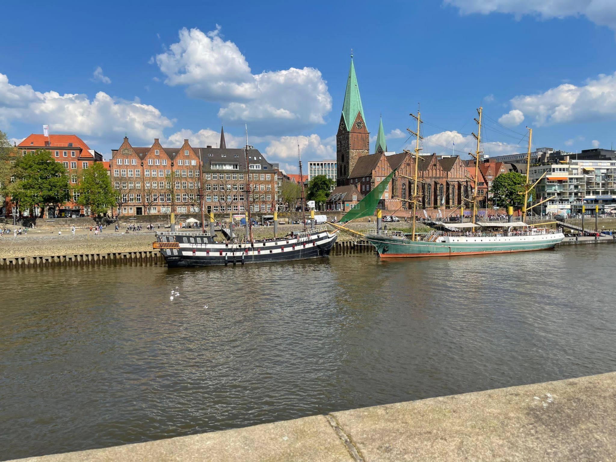 Schöne Ferienwohnung in Bremen-Ost mit Terrasse-Dehors