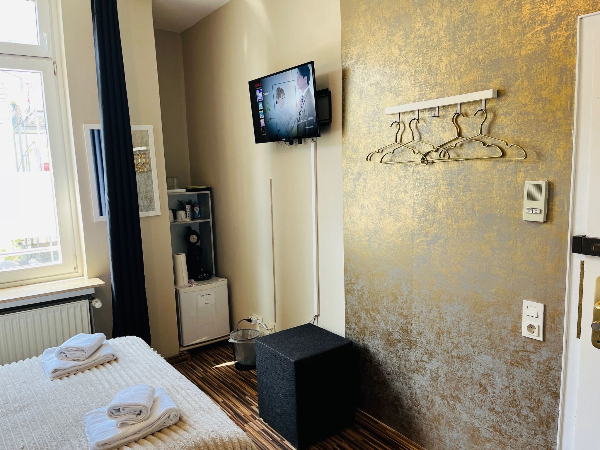 Appartement in Bremen-Ost mit Garten-Drinnen