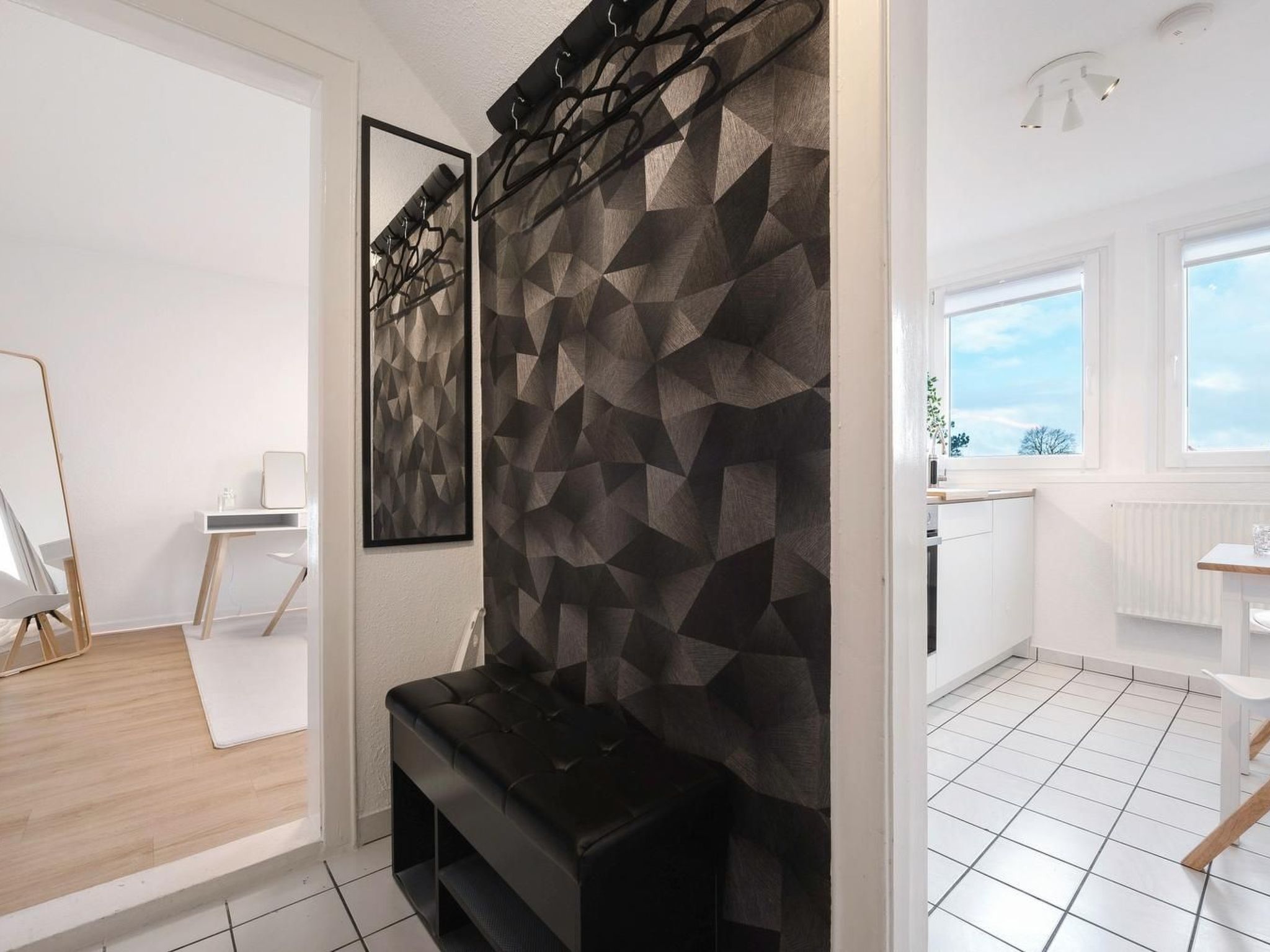 Apartment nähe A1 und Mercedes-Drinnen