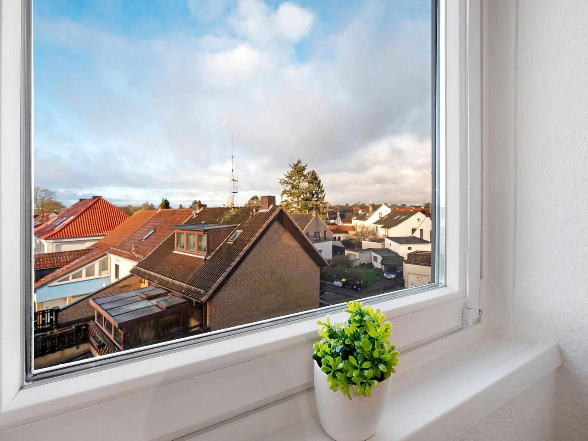 Apartment nähe A1 und Mercedes-Drinnen