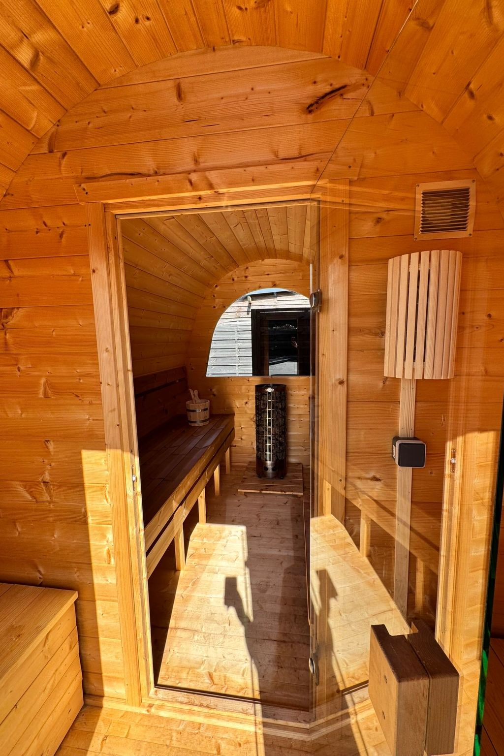 Mit privat Hottub und Klima.-Image-tags.info