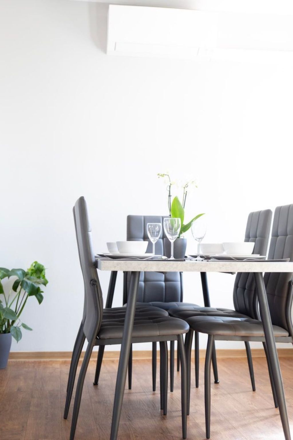 Mit privat Hottub und Klima.-Image-tags.info