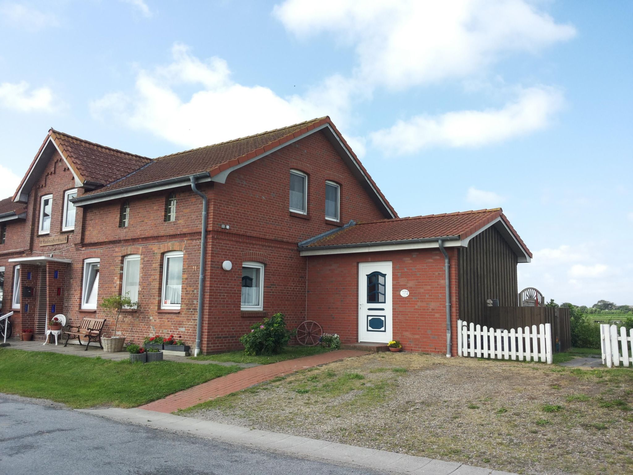 Nice Holidays-Binnen