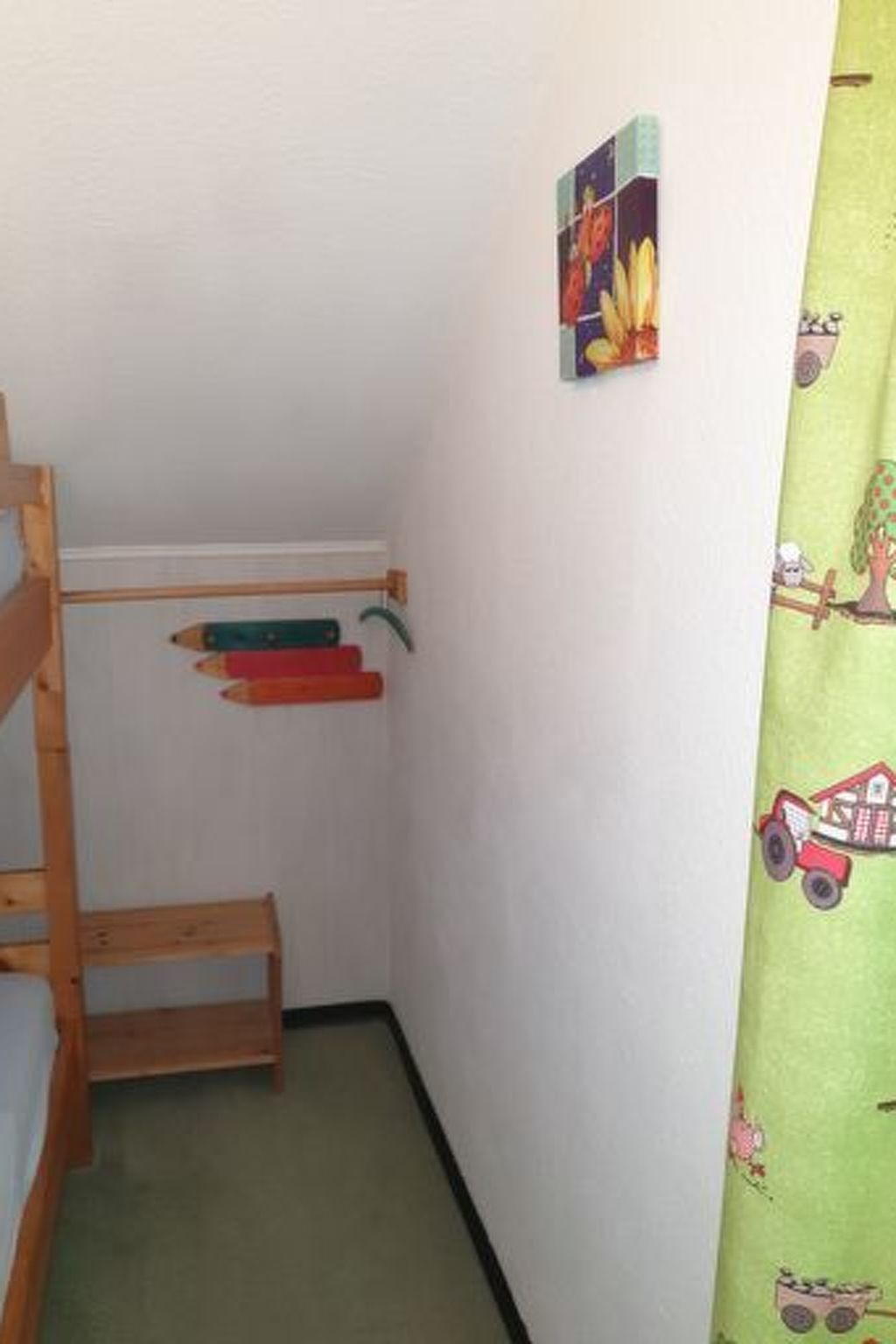 Nice Holidays-Binnen