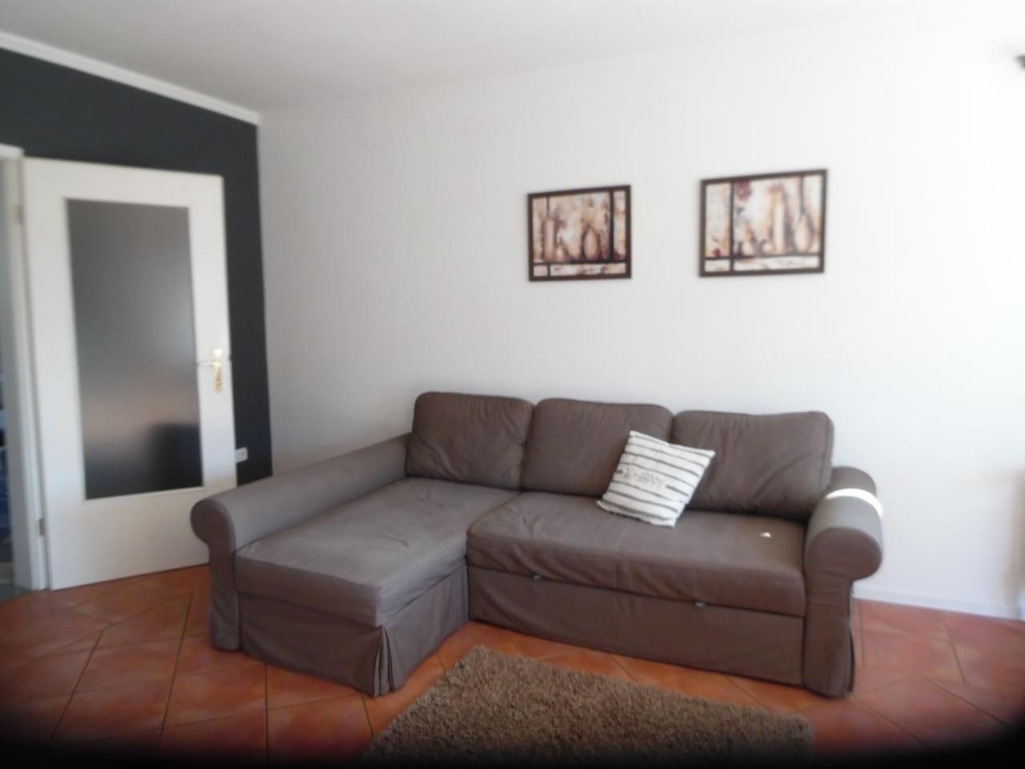 Mit Garten und Stellplatz-Binnen