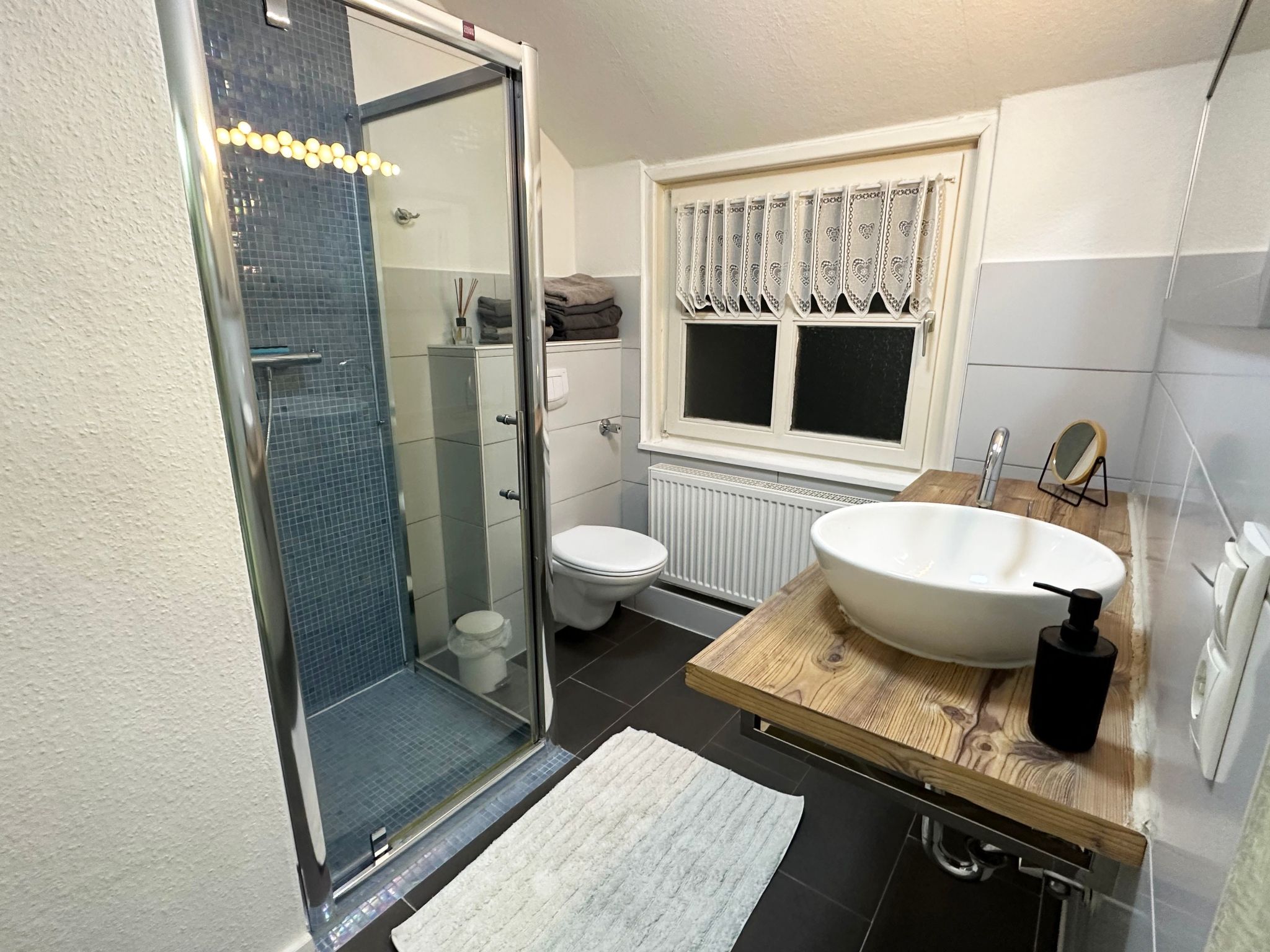 Neu im Angebot: Wohnung für vier Personen-Image-tags.info